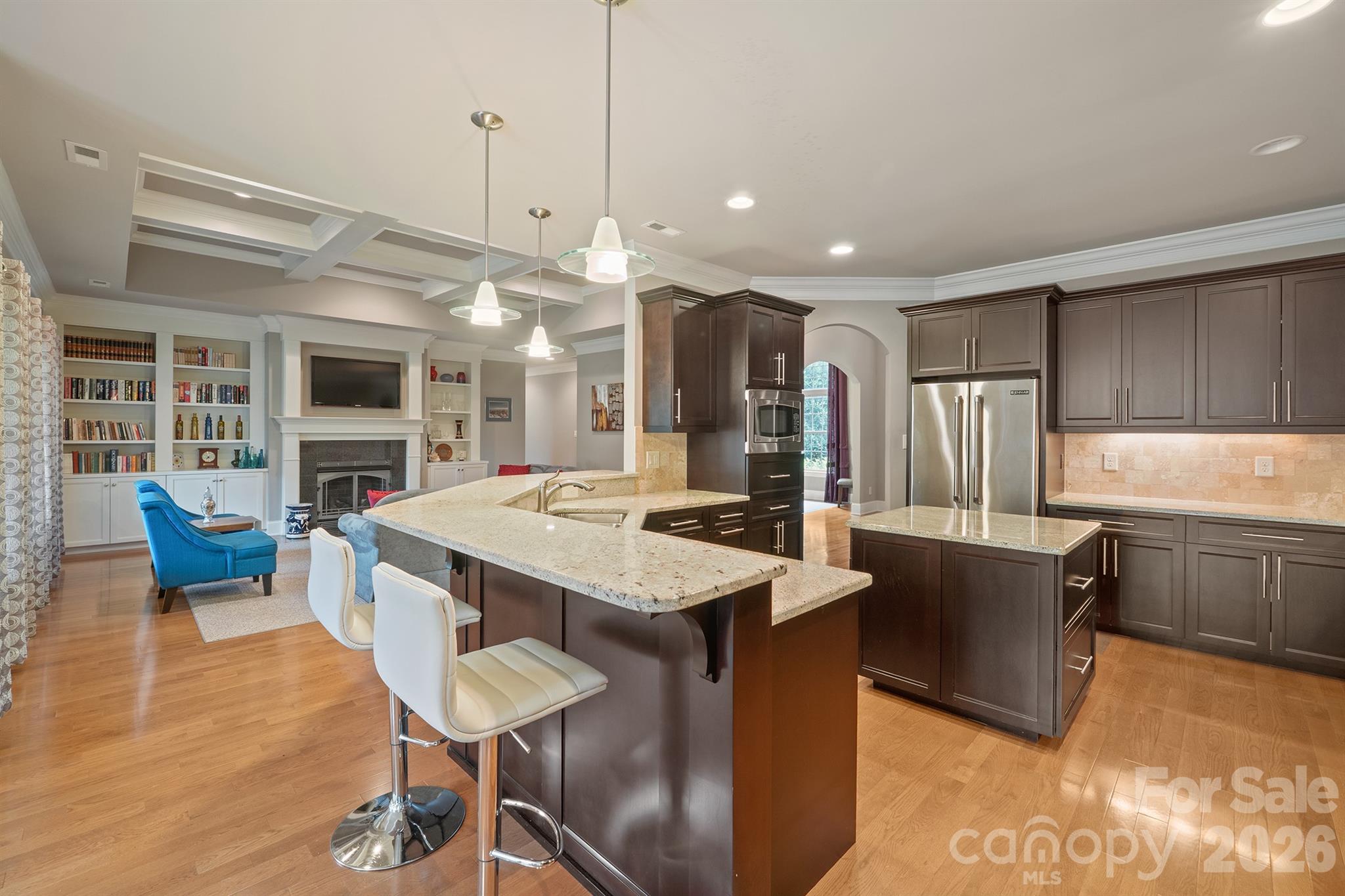 Custom kitchen looking into the great room - 121 Cheyenne Lane, Statesville