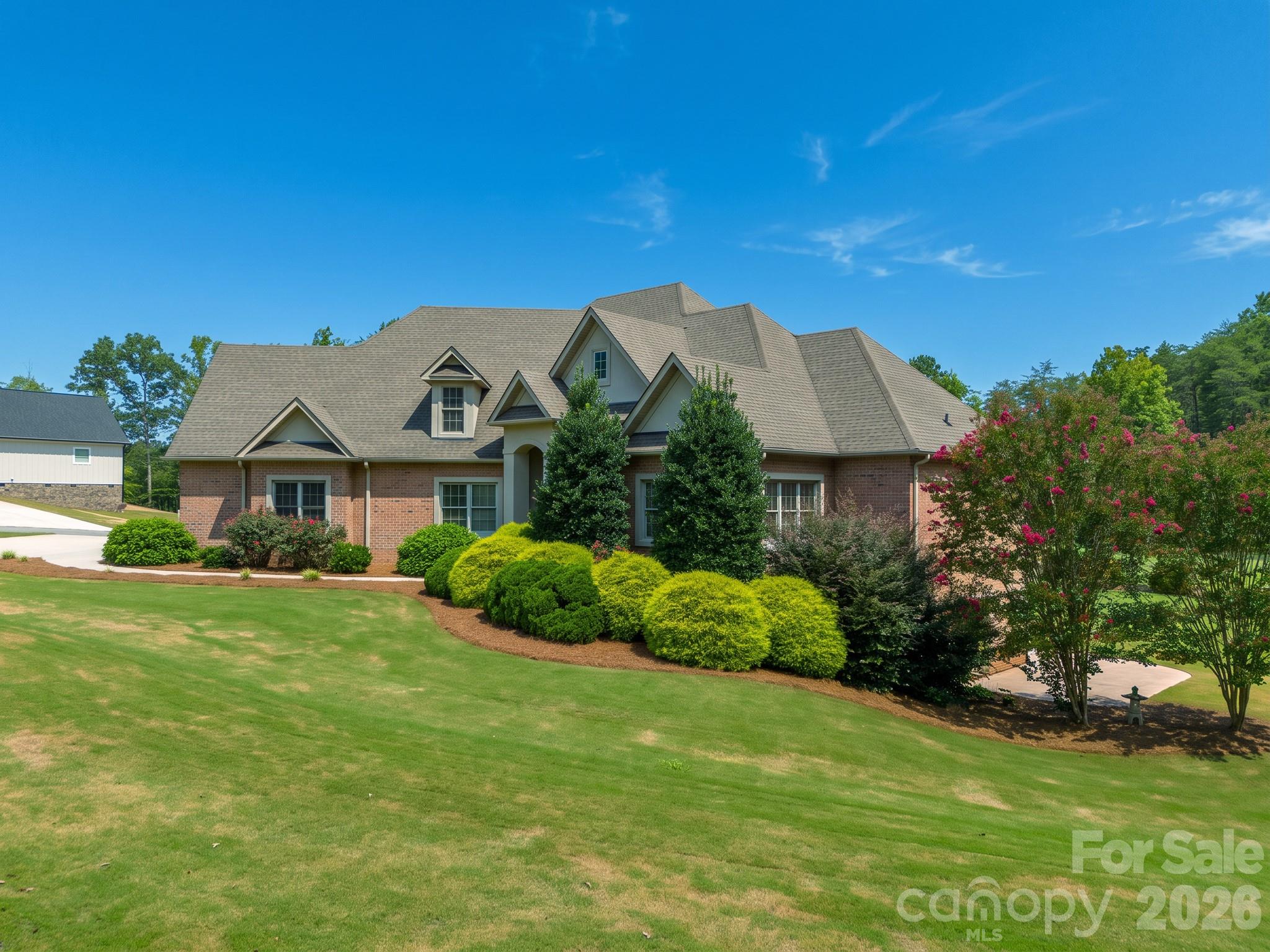 Mature landscaping - 121 Cheyenne Lane, Statesville