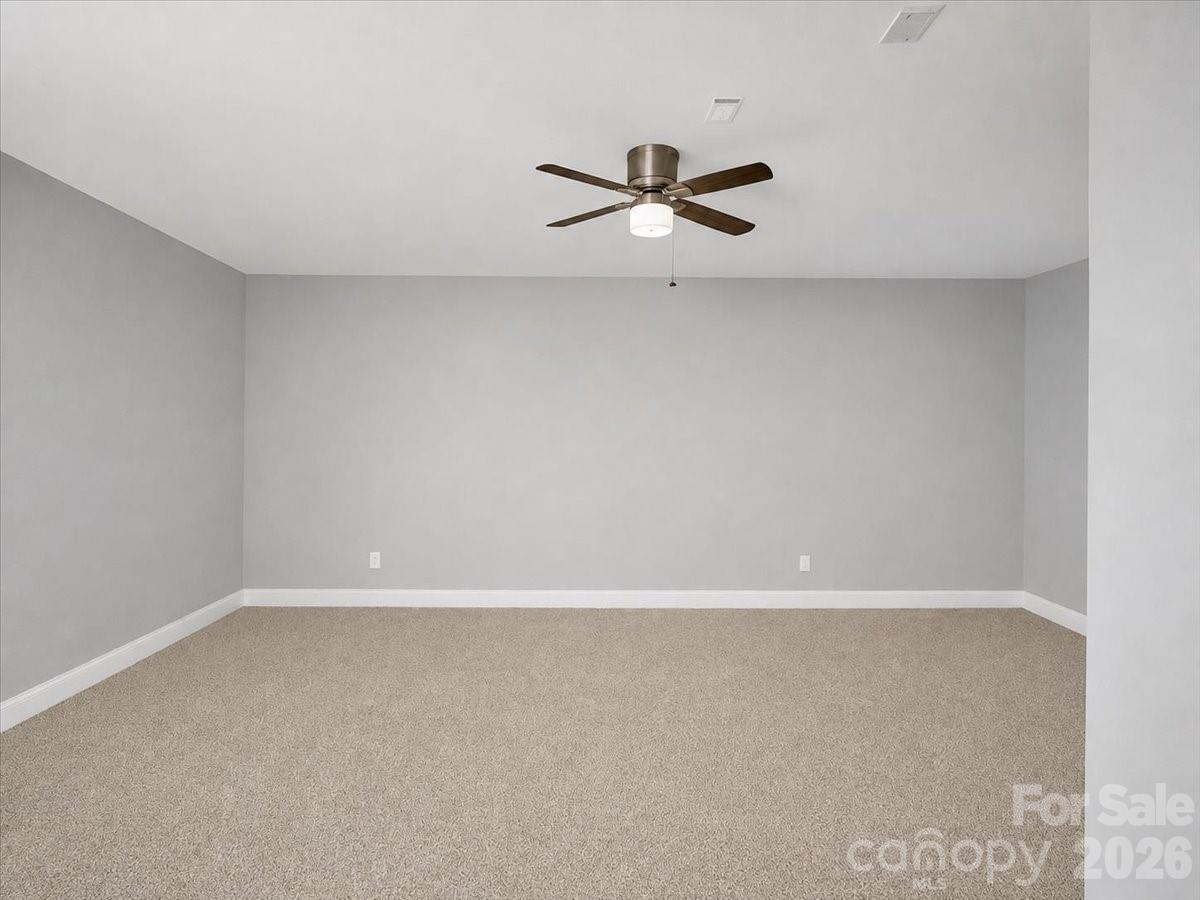 Single Family Residence at 1926 Tyvola Road, Charlotte, photo 12 of 23