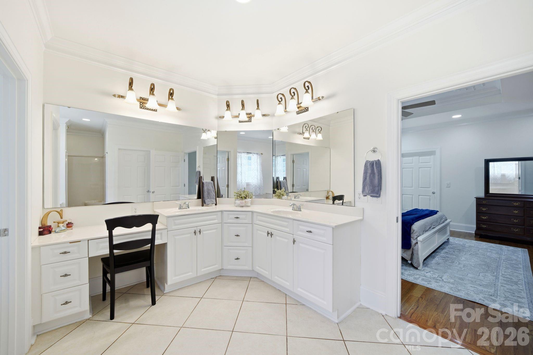 Dual Vanity - 535 Hallman Drive, Rock Hill