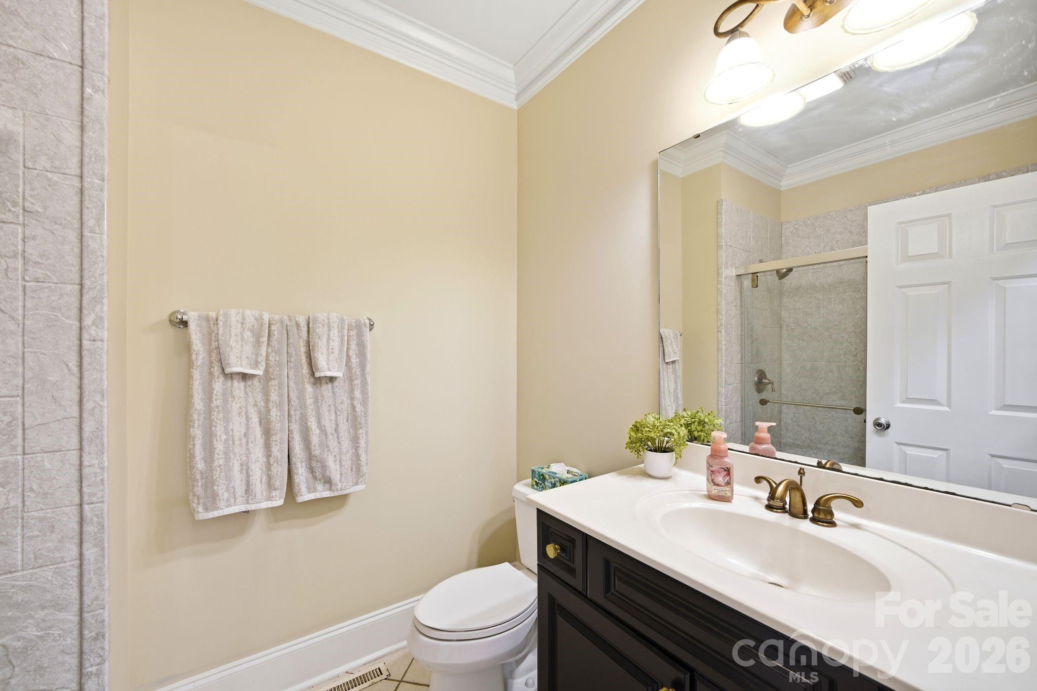 Main Level Full Bath - 535 Hallman Drive, Rock Hill