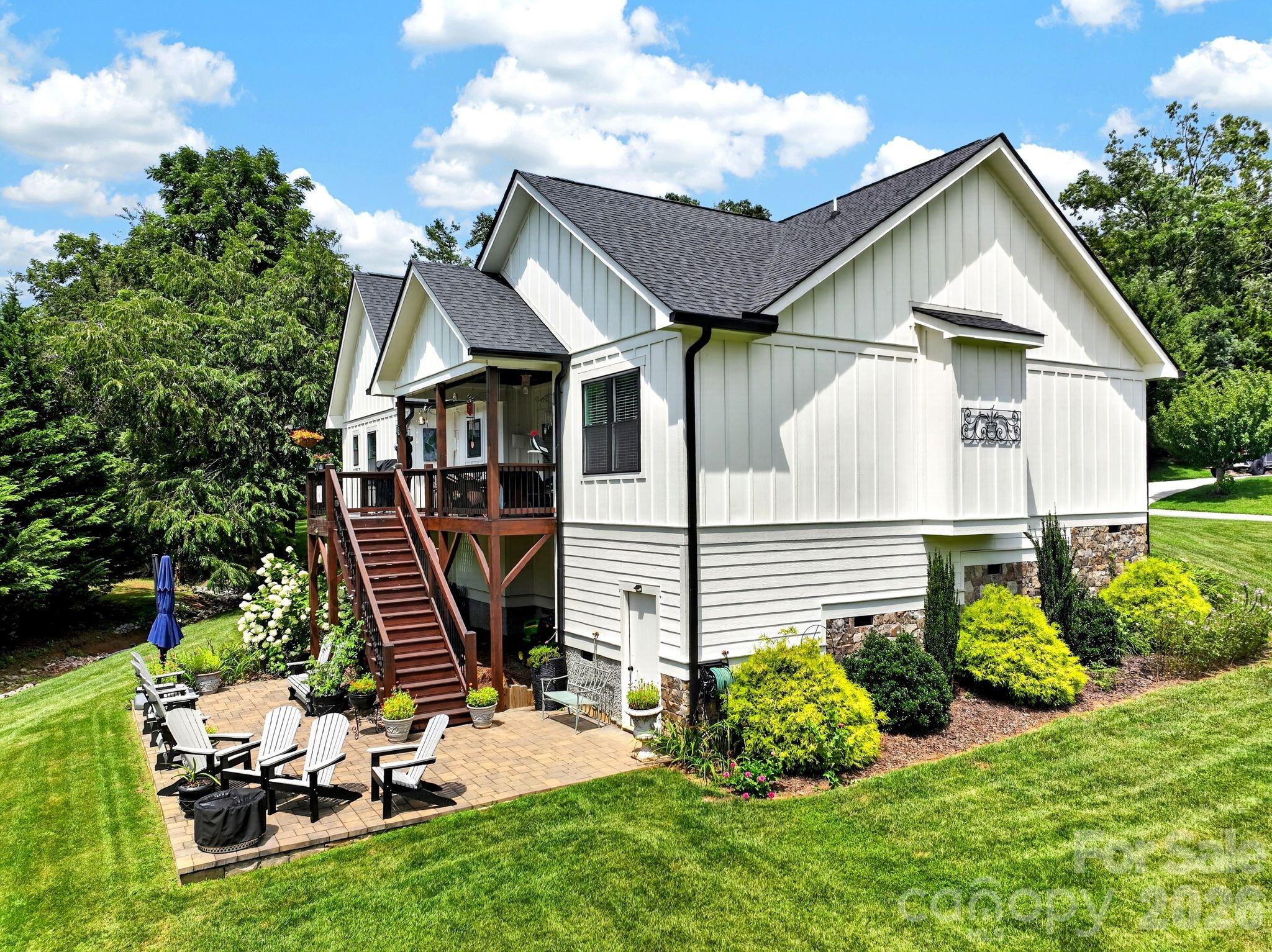 Single Family Residence at 35 Meadow Haven Court, Mills River, photo 7 of 45