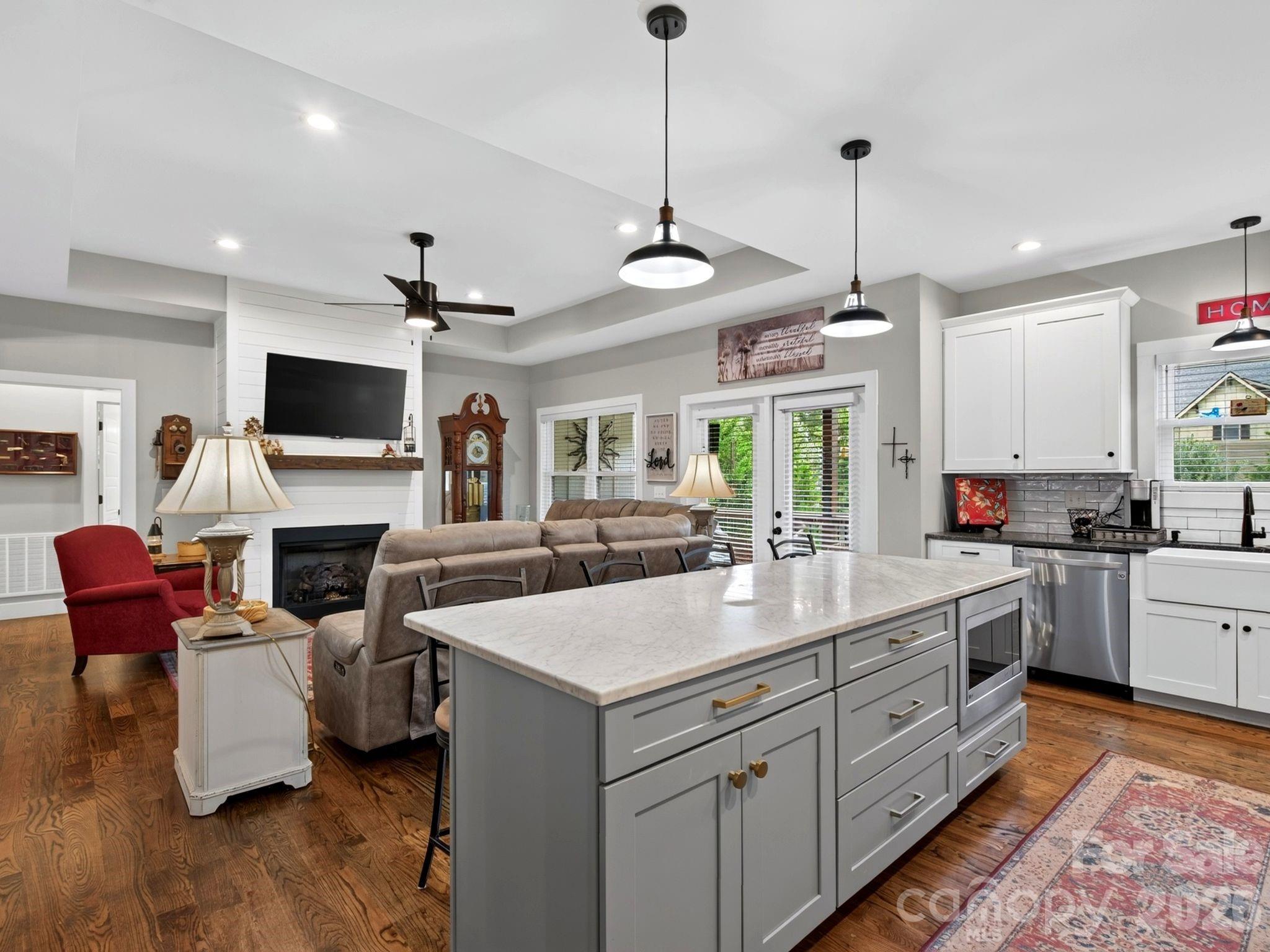 Single Family Residence at 35 Meadow Haven Court, Mills River, photo 18 of 45