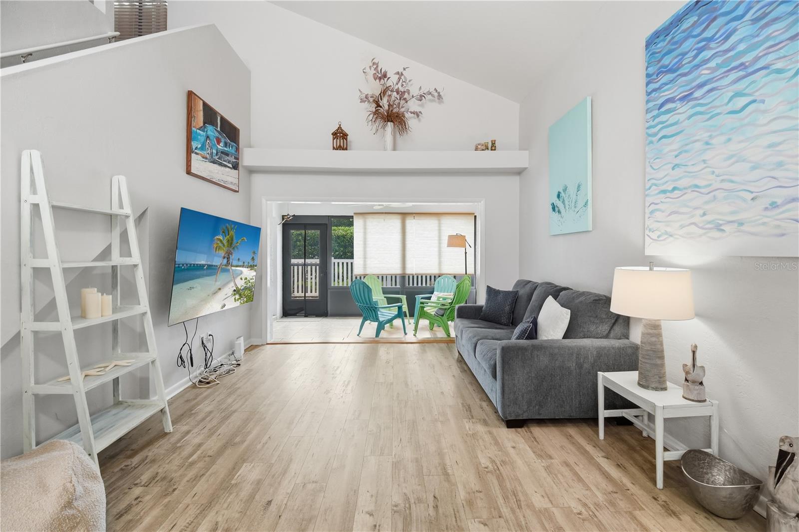 Living - 56 LAKE FOREST PL, PALM COAST