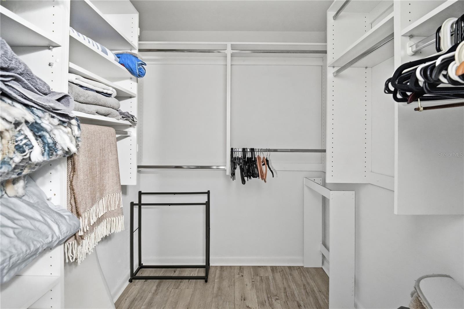 Owner's Closet - 56 LAKE FOREST PL, PALM COAST