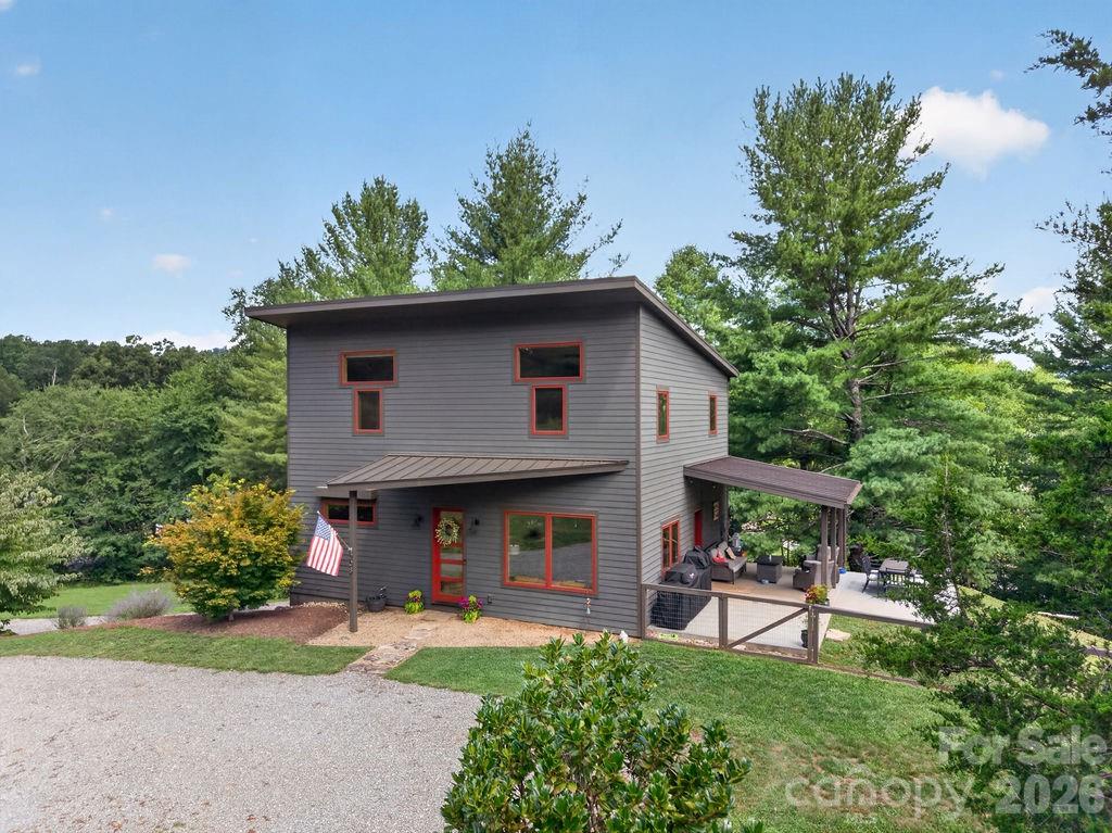 Single Family Residence at 208 Gravely Branch Road, Fletcher, photo 2 of 38