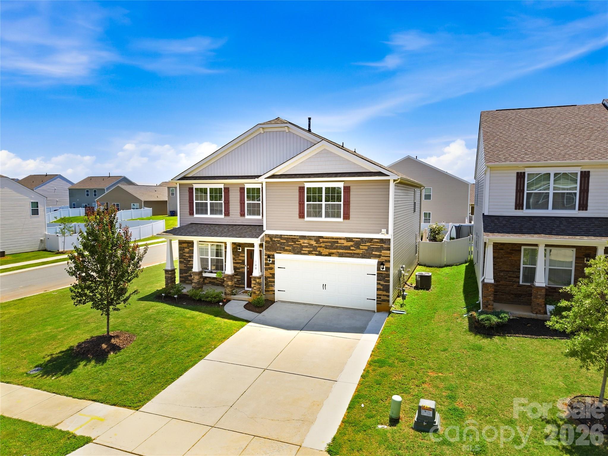 Single Family Residence at 108 Giant Oak Avenue, Statesville, photo 5 of 40