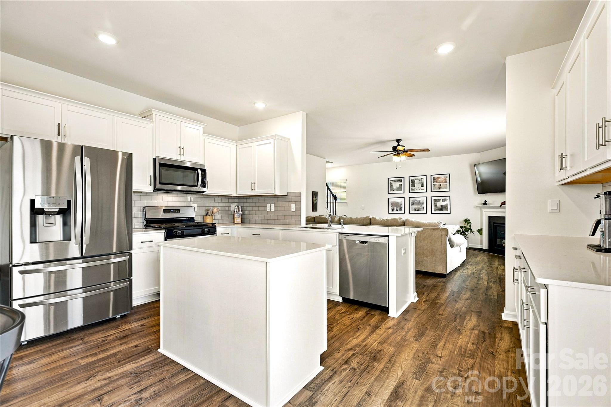Single Family Residence at 108 Giant Oak Avenue, Statesville, photo 14 of 40