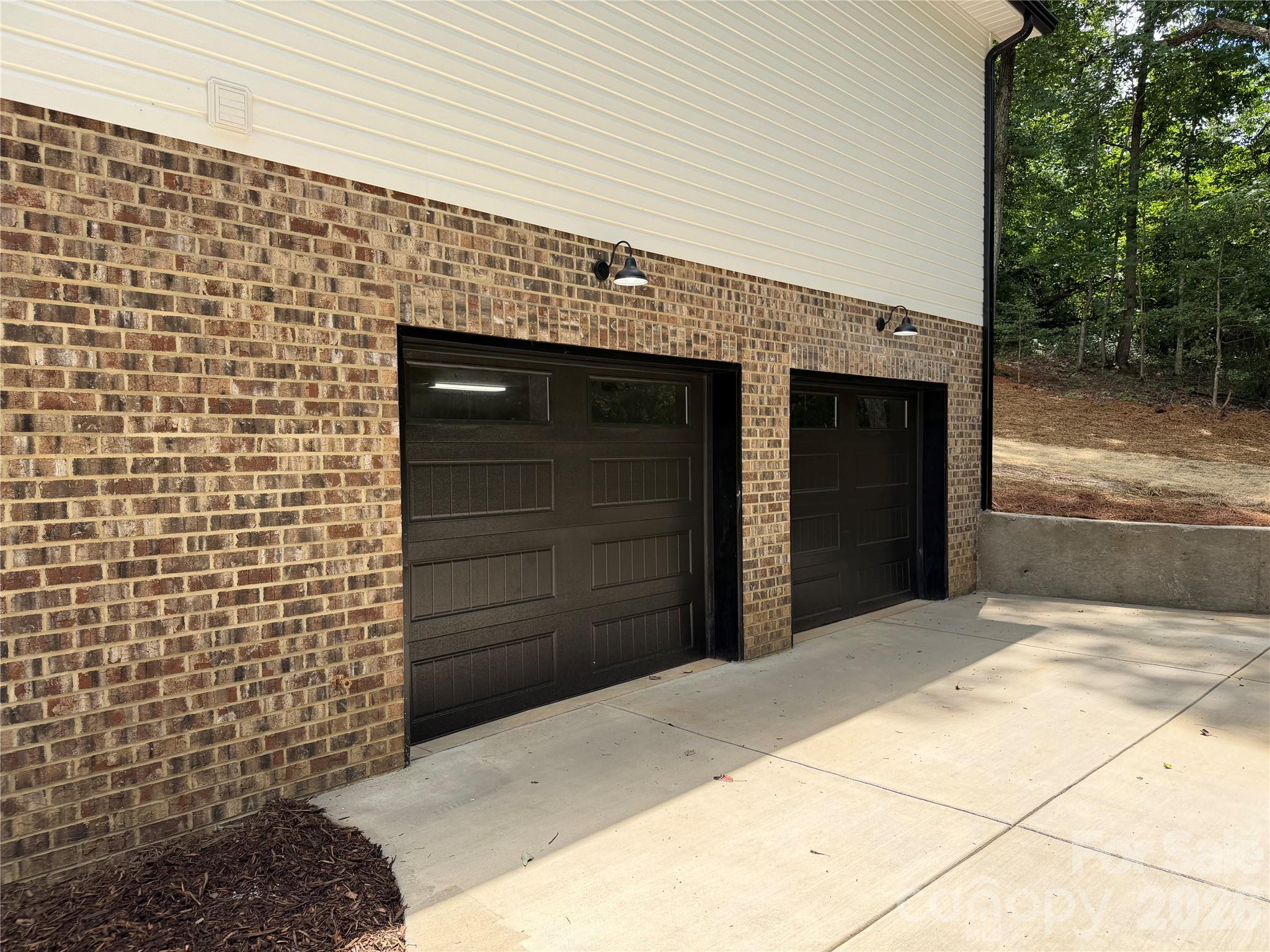 Single Family Residence at 1135 Pinebrook Avenue SE, Valdese, photo 5 of 45