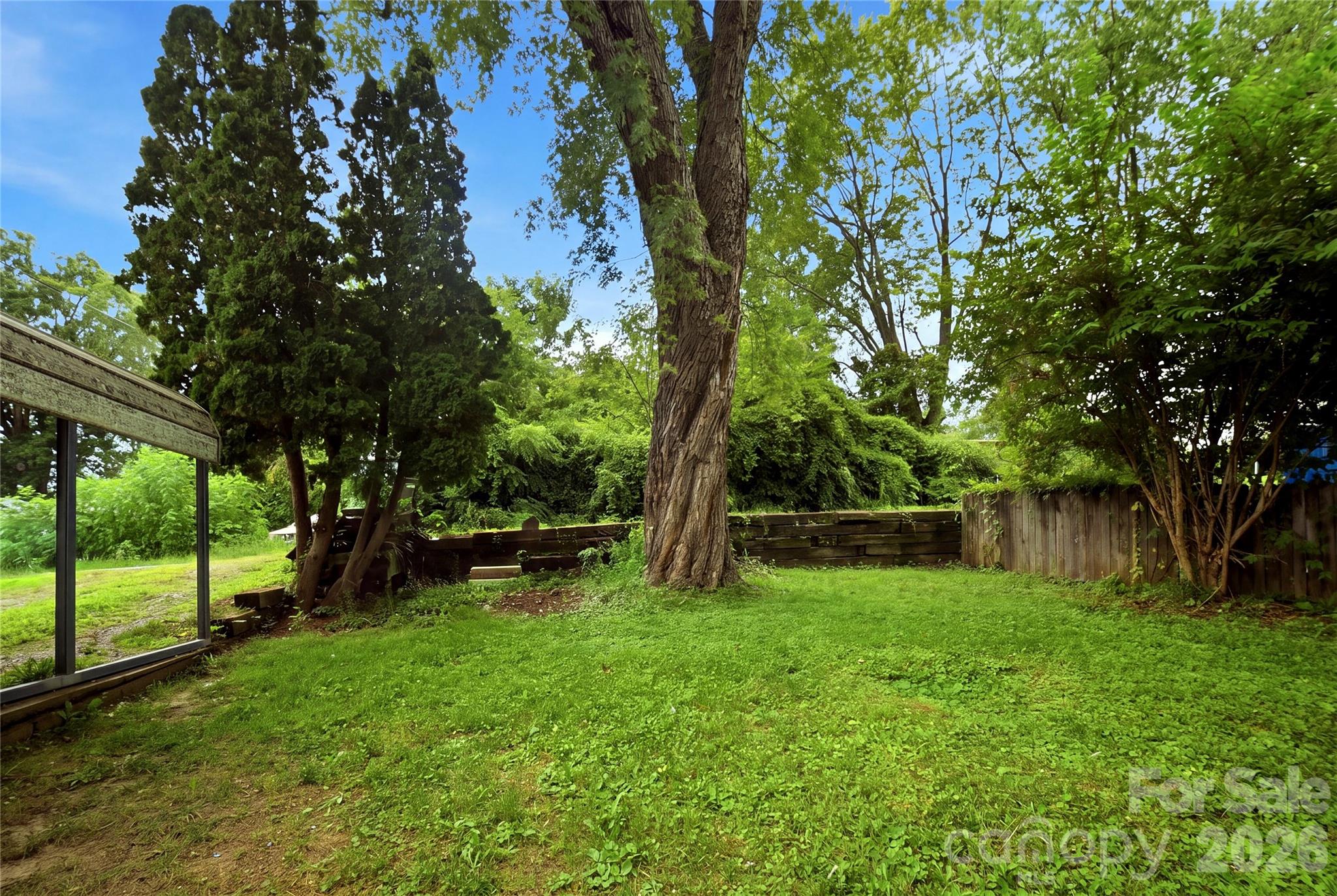 Single Family Residence at 307 Beverly Avenue, Hendersonville, photo 22 of 32