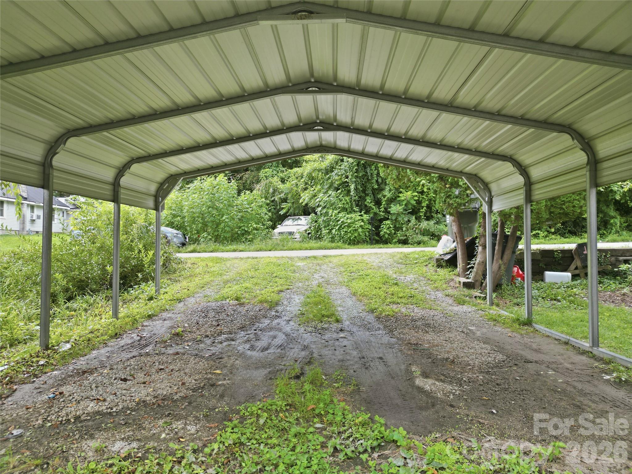 Single Family Residence at 307 Beverly Avenue, Hendersonville, photo 25 of 32