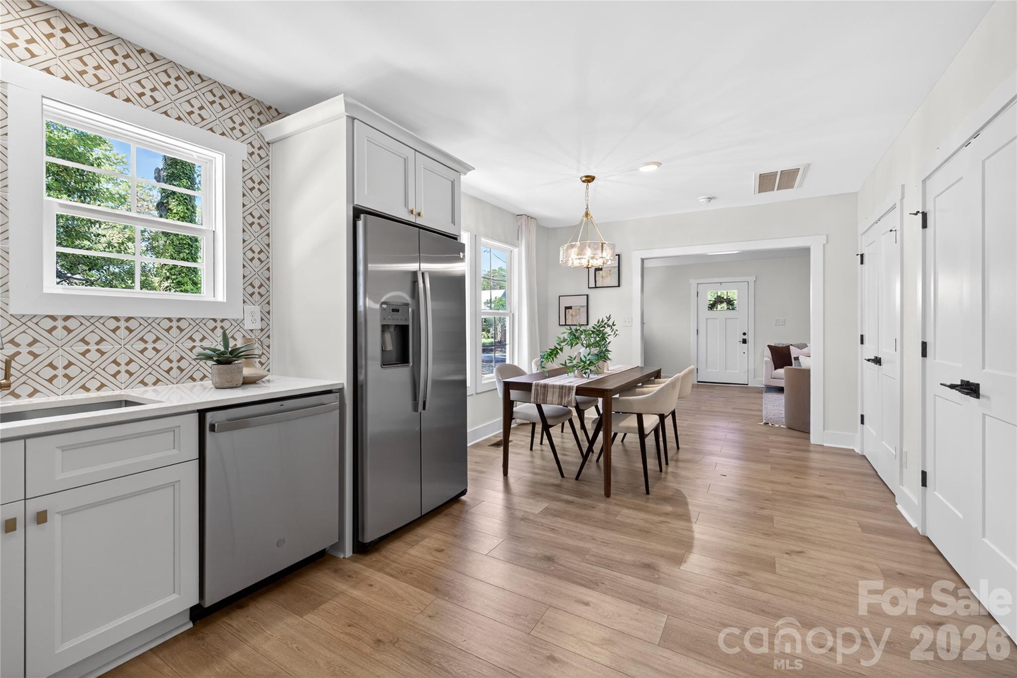 Single Family Residence at 309 W Gold Street, Kings Mountain, photo 11 of 24