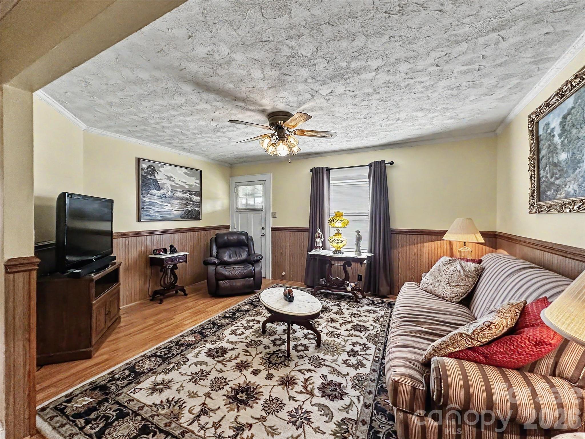 Single Family Residence at 832 Baker Street, Statesville, photo 20 of 47