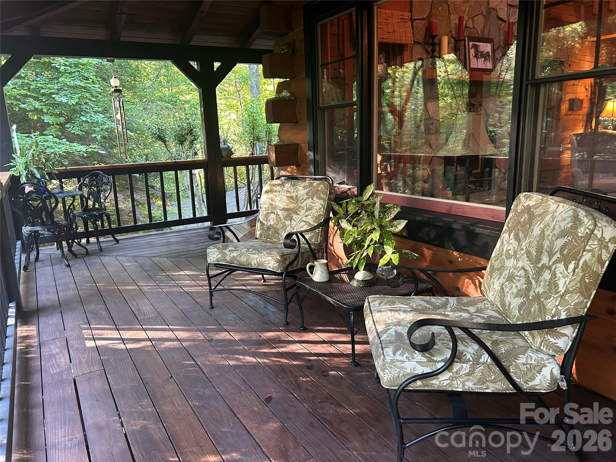 Second level decks - 696 Top Of The Mountain Road, Hendersonville