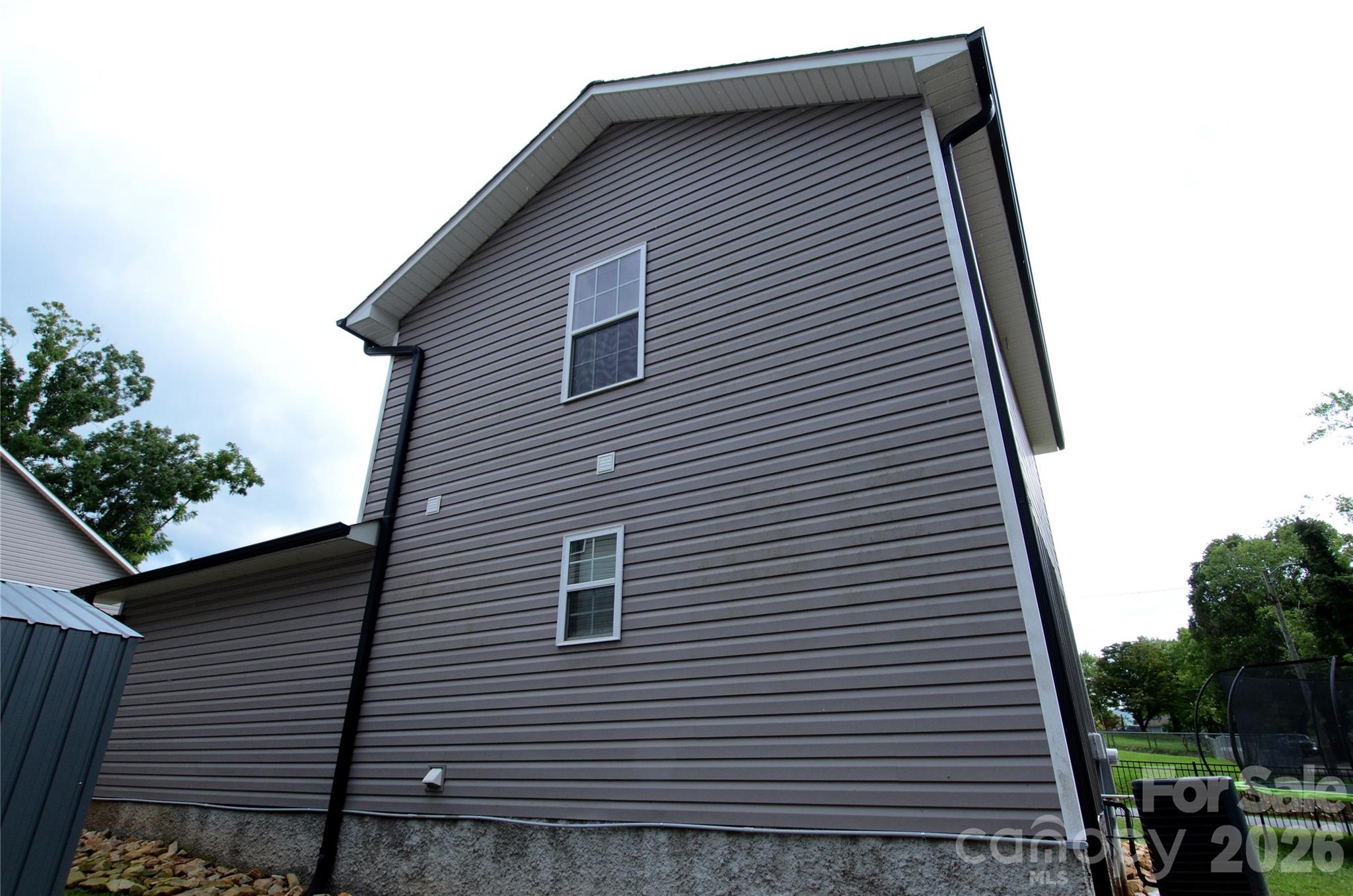 Single Family Residence at 130 Bostic Street, Marion, photo 6 of 36