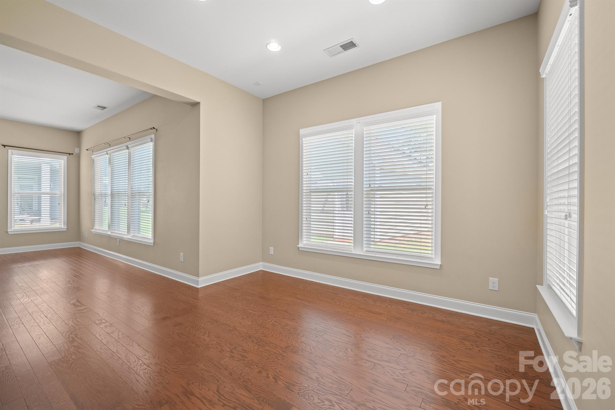 Single Family Residence at 331 Montibello Drive, Mooresville, photo 25 of 48