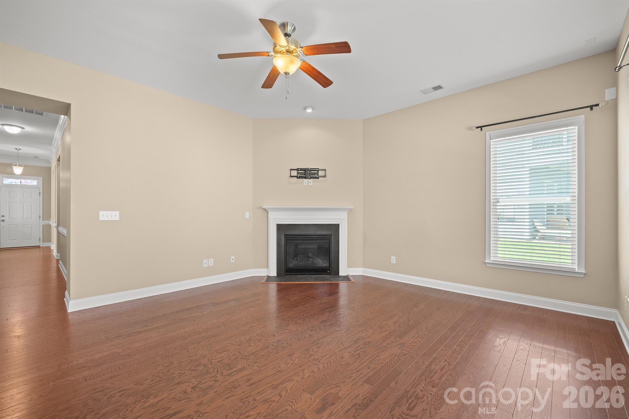 Single Family Residence at 331 Montibello Drive, Mooresville, photo 29 of 48