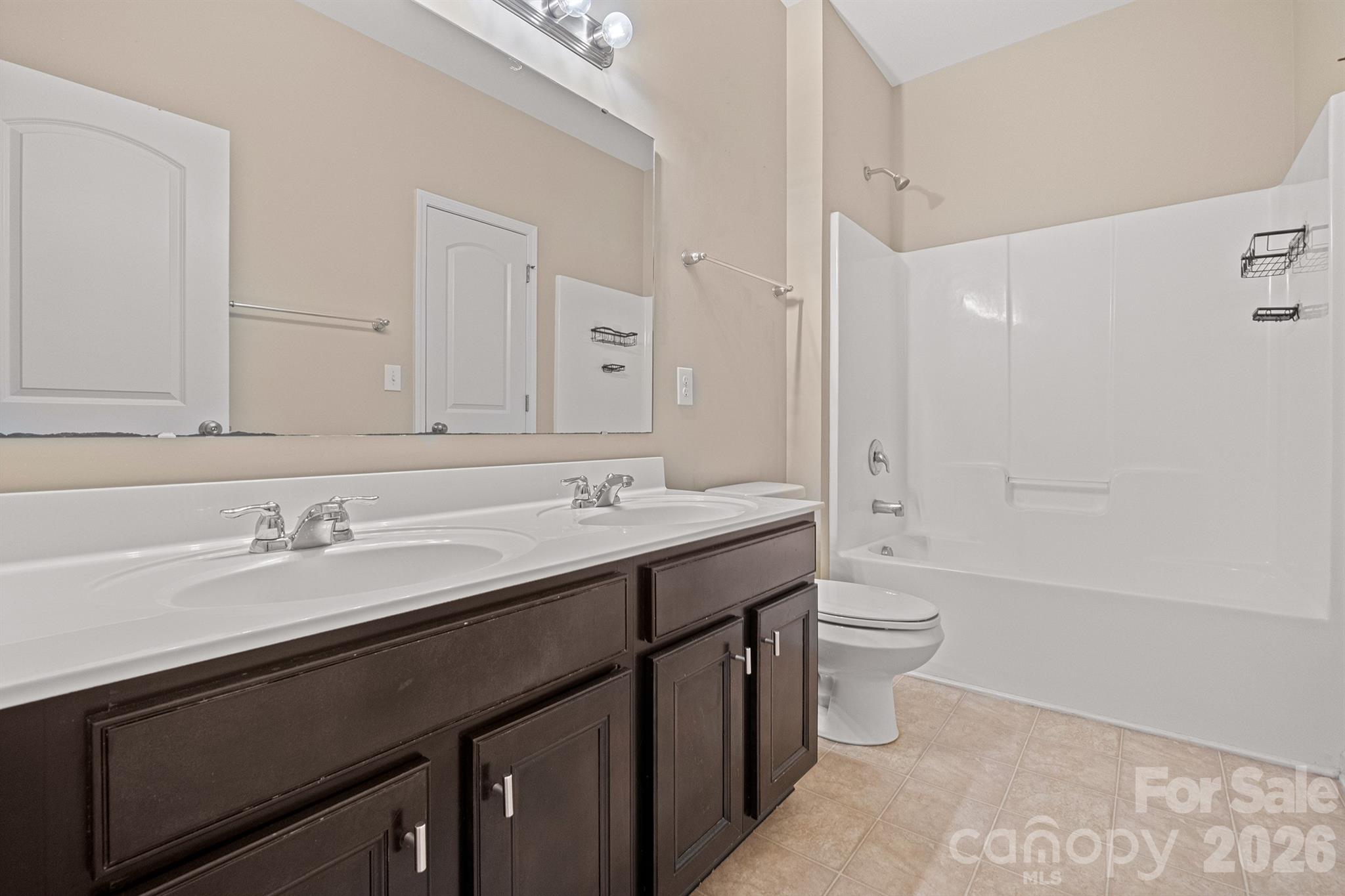 Single Family Residence at 331 Montibello Drive, Mooresville, photo 37 of 48