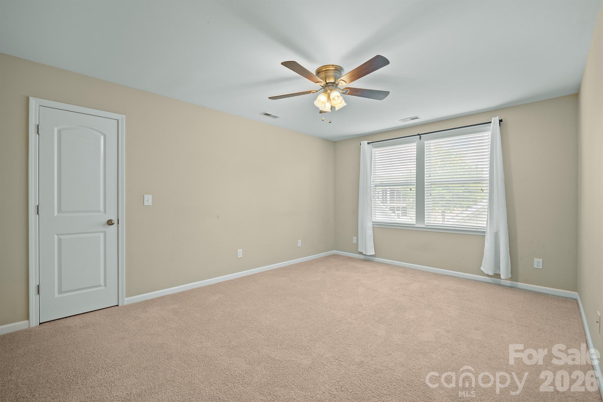 Single Family Residence at 331 Montibello Drive, Mooresville, photo 41 of 48