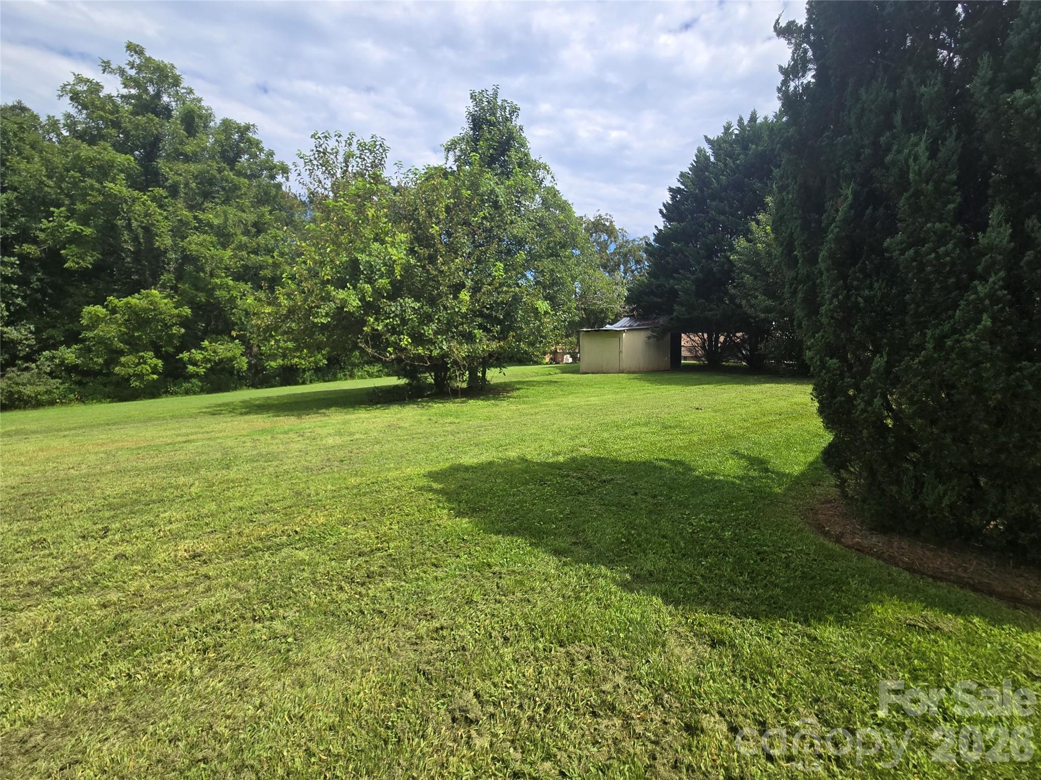 Single Family Residence at 305 Oakland Avenue Avenue, Morganton, photo 13 of 30
