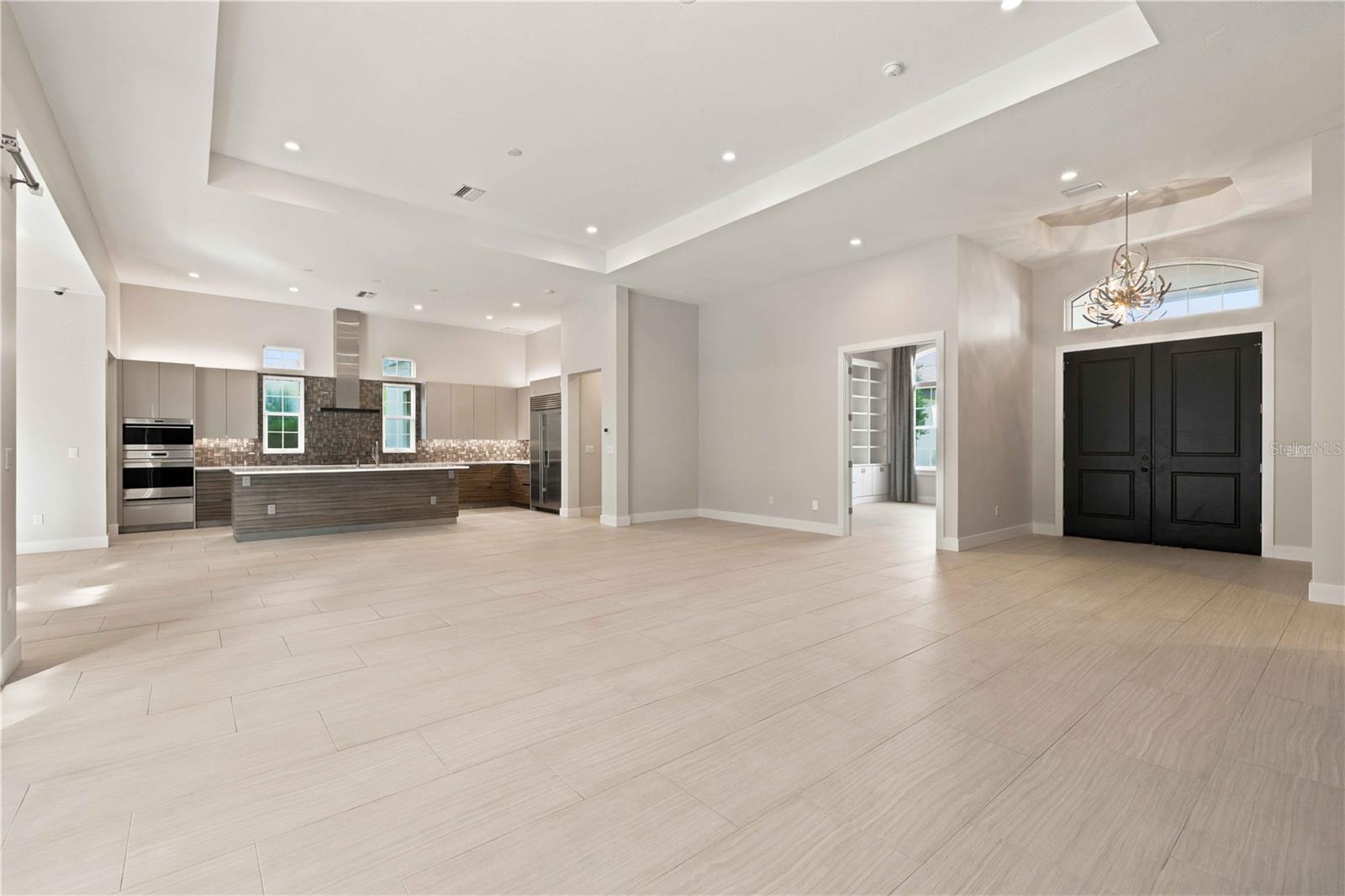 Single Family Residence at 21724 DEER POINTE XING, BRADENTON, photo 8 of 46