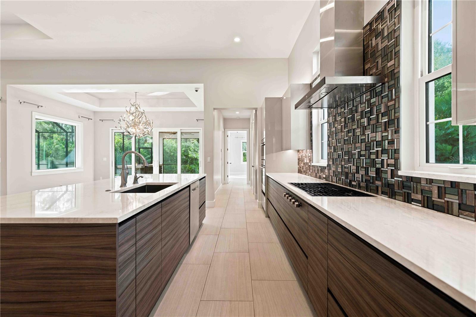 Single Family Residence at 21724 DEER POINTE XING, BRADENTON, photo 19 of 46