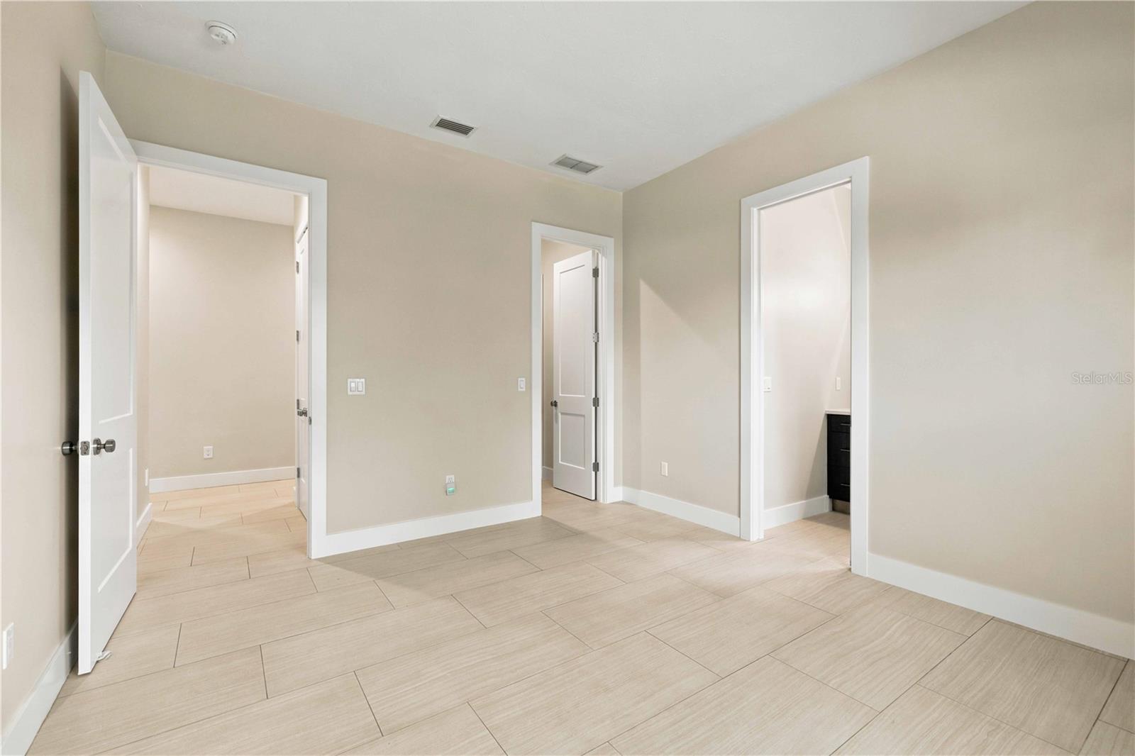 Single Family Residence at 21724 DEER POINTE XING, BRADENTON, photo 39 of 46
