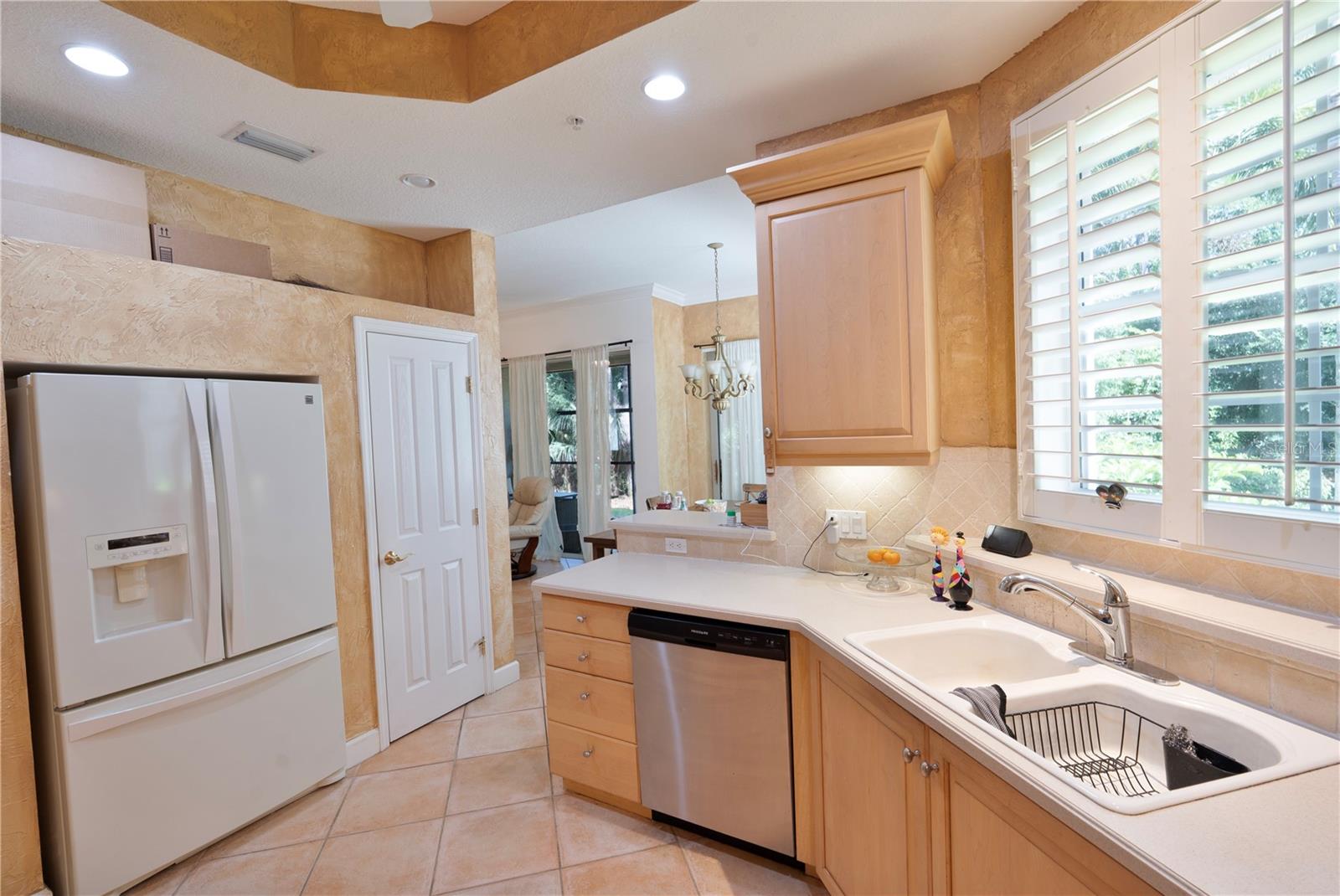 Kitchen - 7492 BOTANICA PKWY #102, SARASOTA