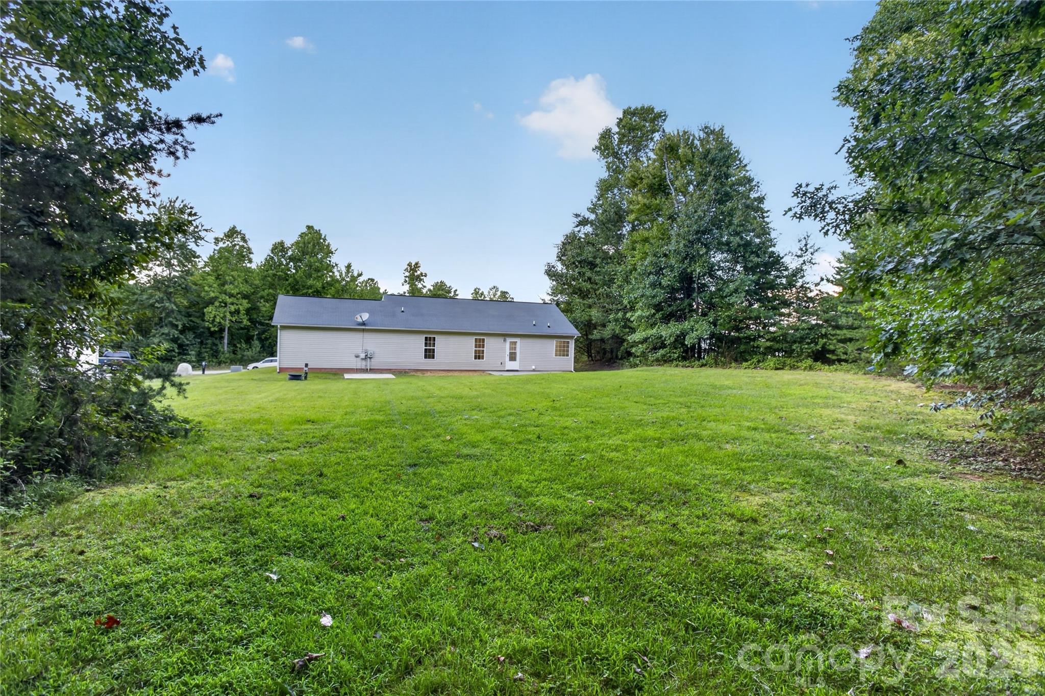 Single Family Residence at 213 Winding Cedar Drive, Statesville, photo 14 of 15