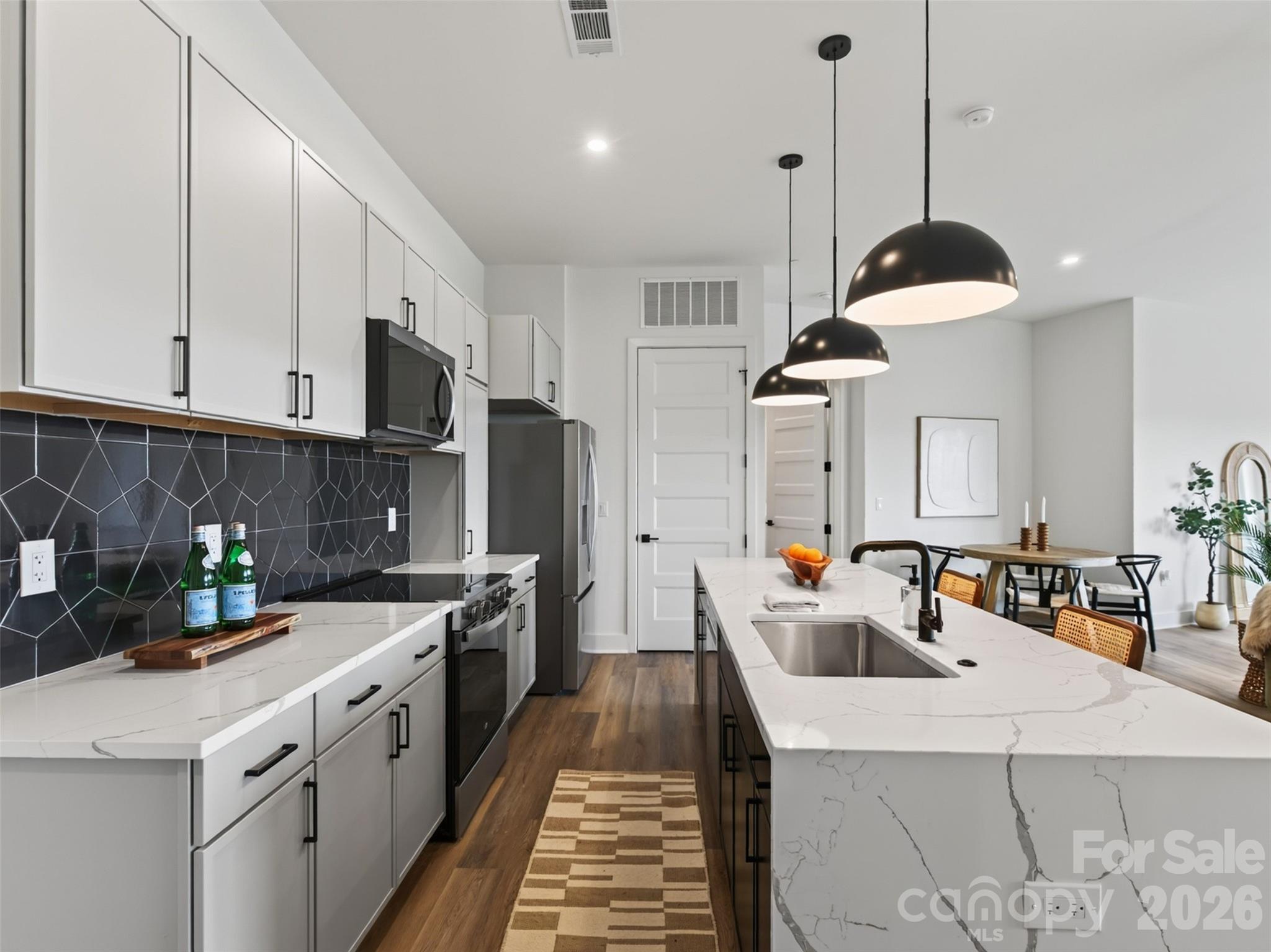 Condominium at 123 Haywood Street, Asheville, photo 8 of 42