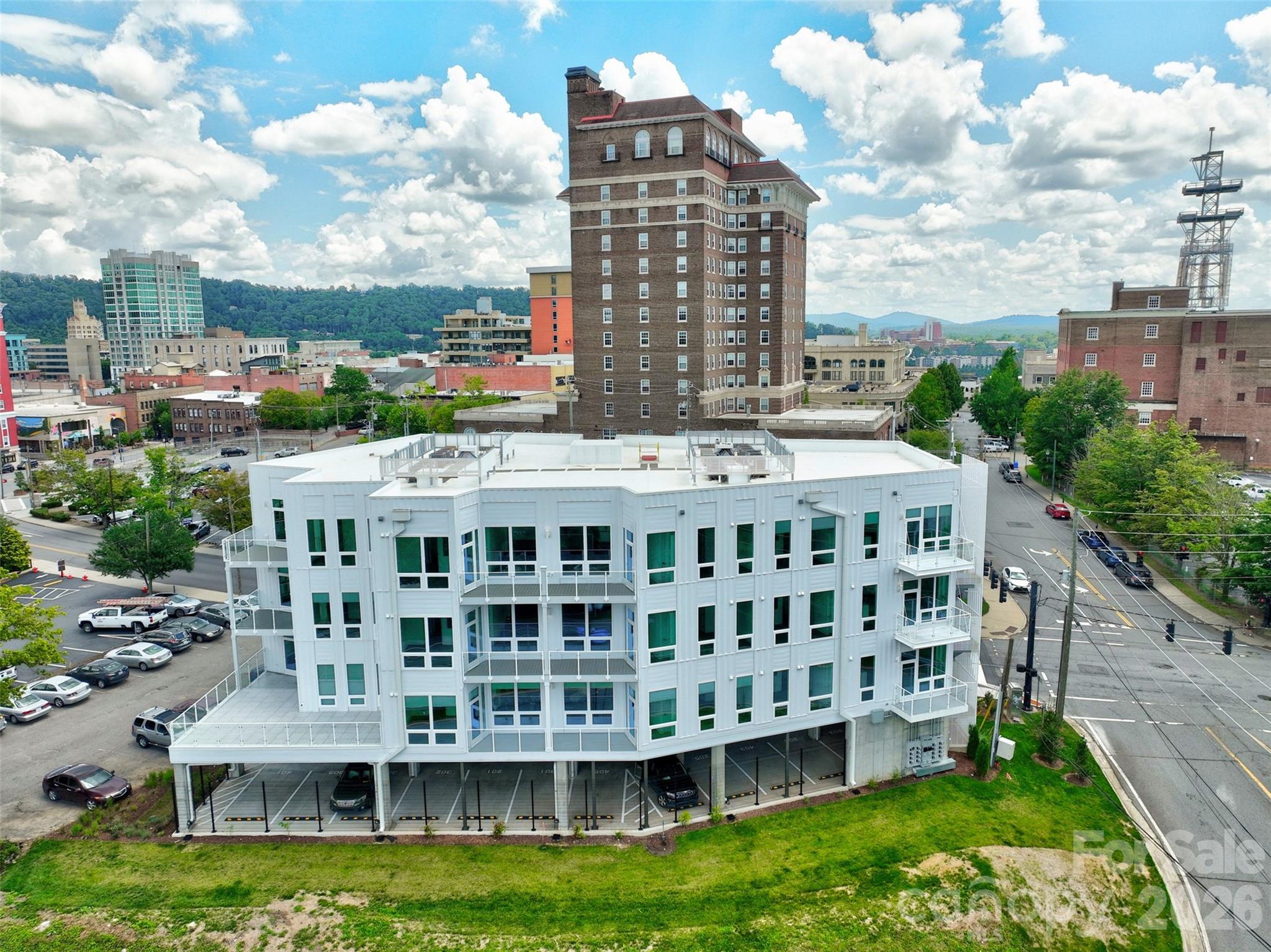 Condominium at 123 Haywood Street, Asheville, photo 36 of 42