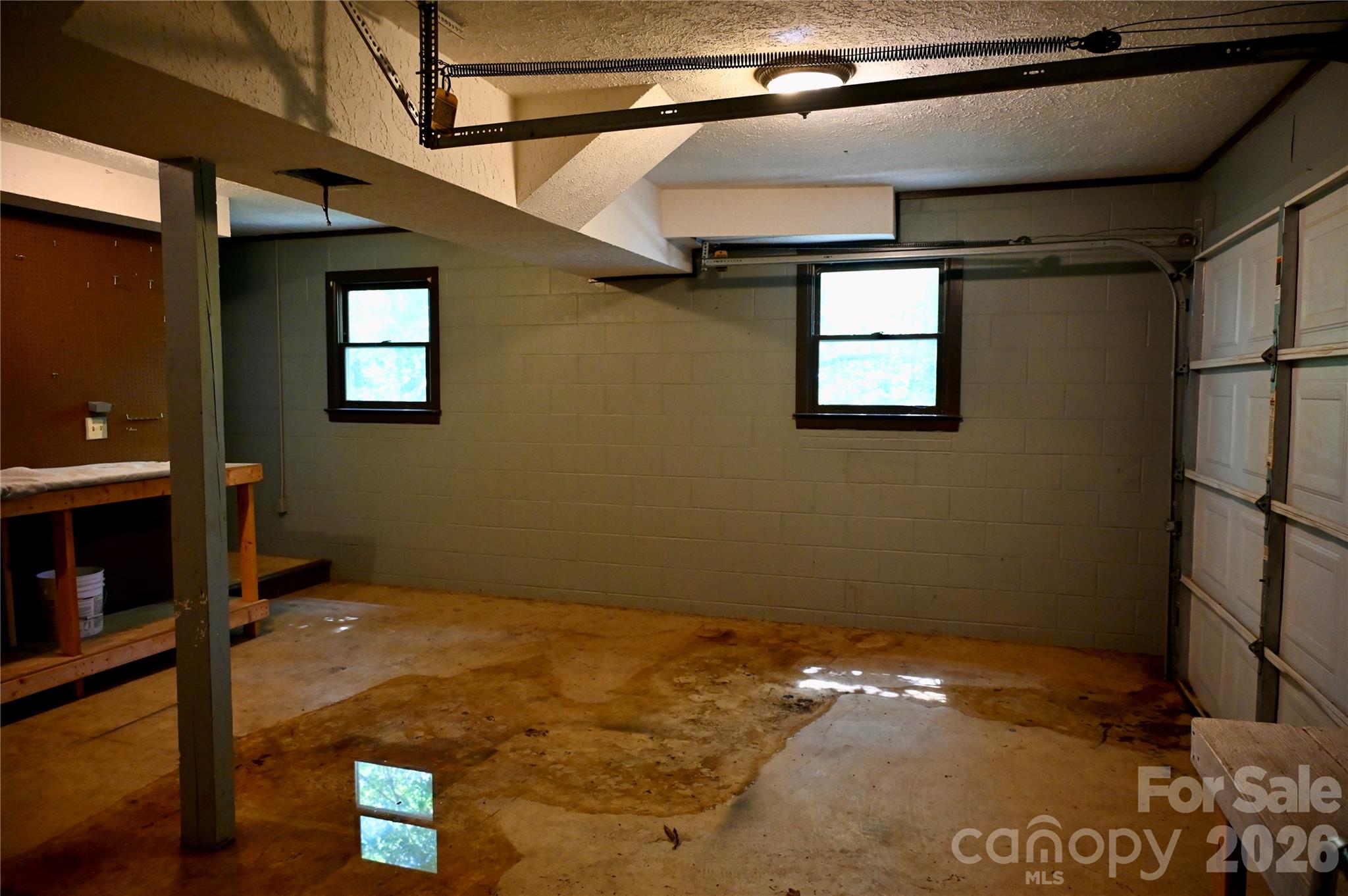 Basement Garage - 3166 Holly Road, Connelly Springs