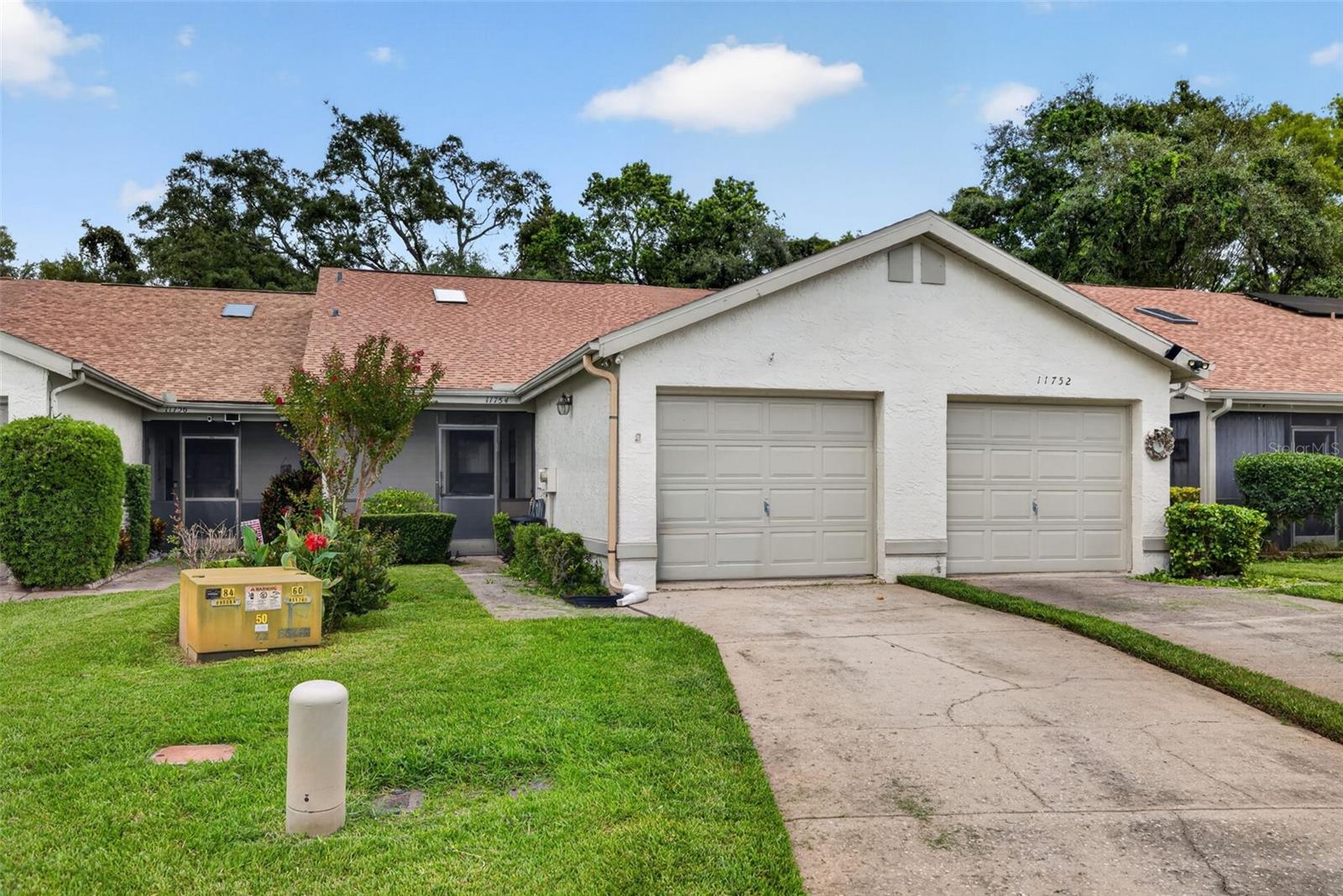 11754 SPRING TREE LN