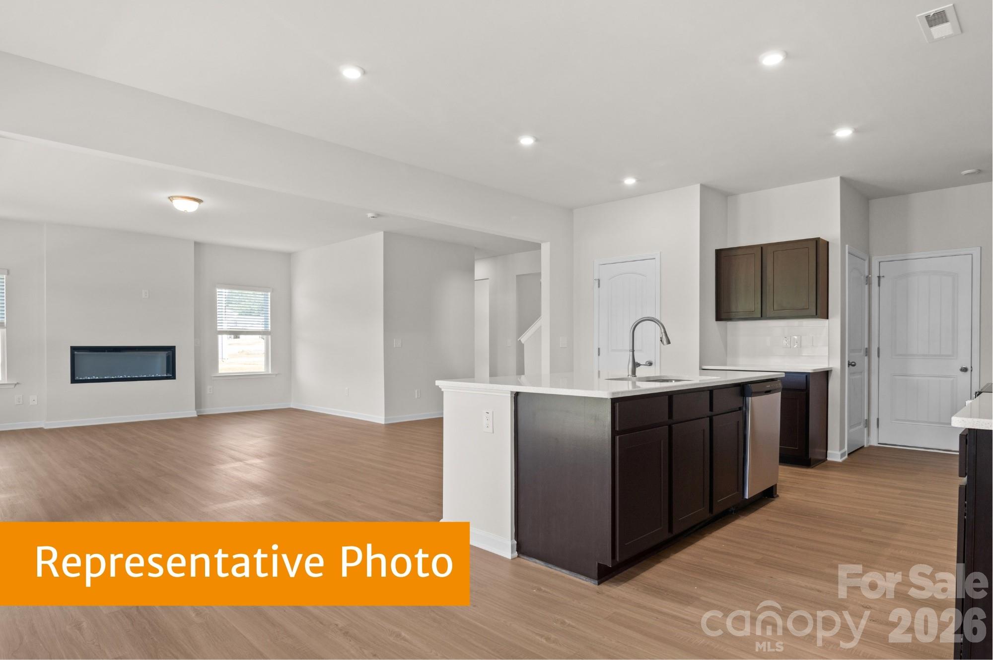 Single Family Residence at 1723 N Rankin Avenue, Newton, photo 2 of 25