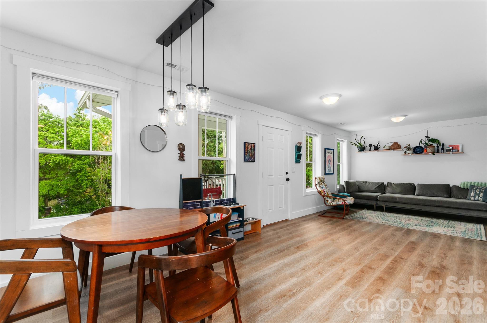 Single Family Residence at 250 Virginia Avenue, Asheville, photo 10 of 24