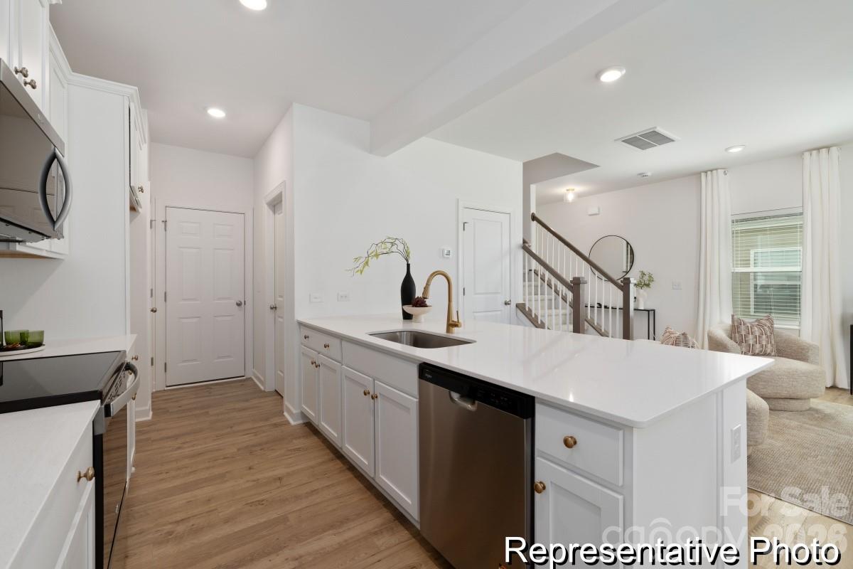 Single Family Residence at 1103 Lorrie Lane, Albemarle, photo 4 of 21