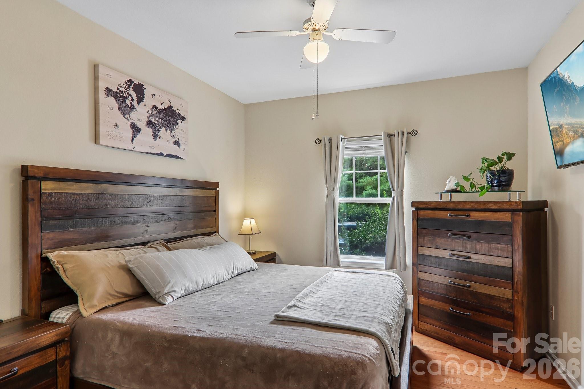 Condominium at 100 Vista Lake Drive, Candler, photo 22 of 43