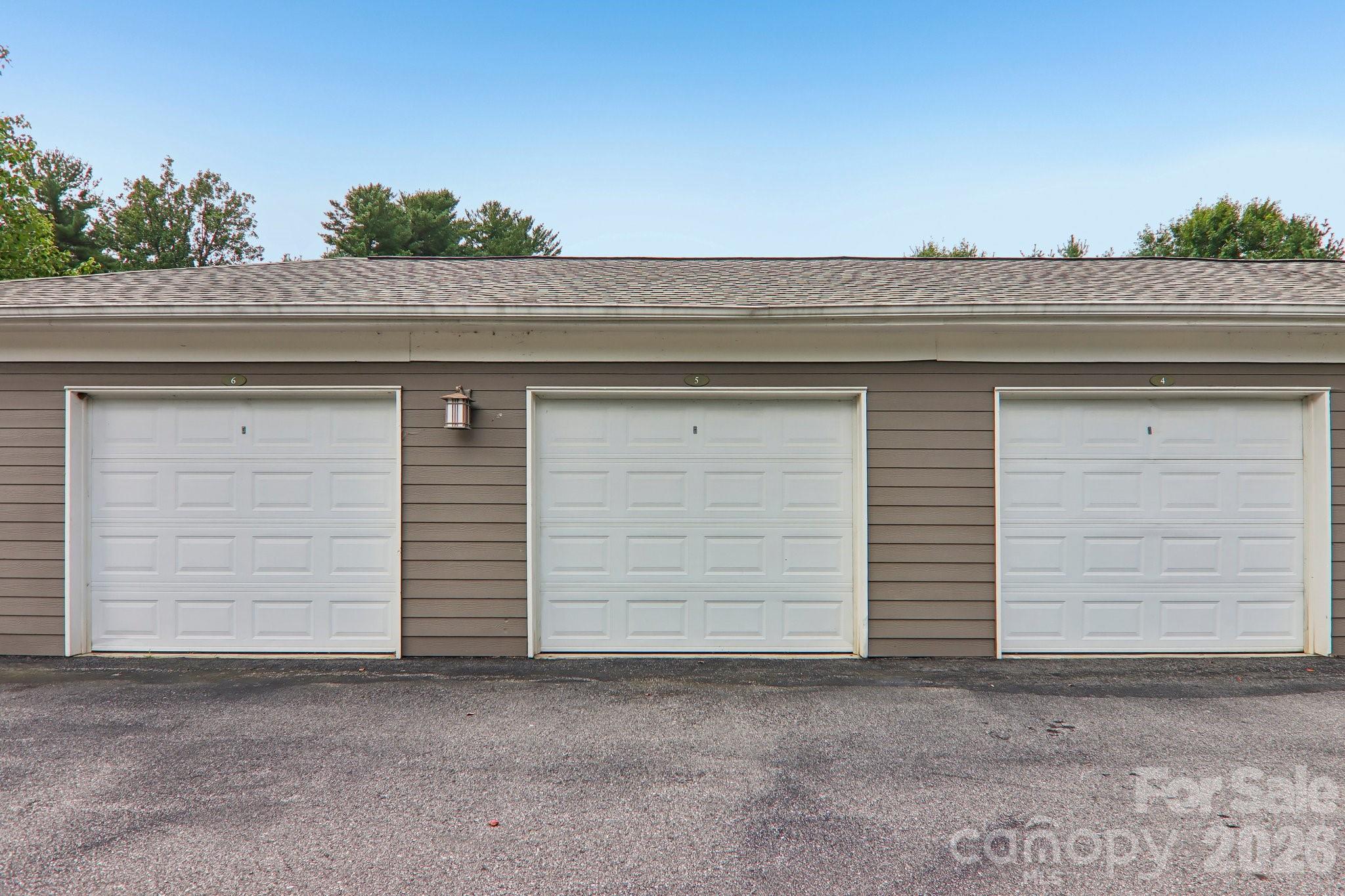 Garage #5 included - 100 Vista Lake Drive, Candler