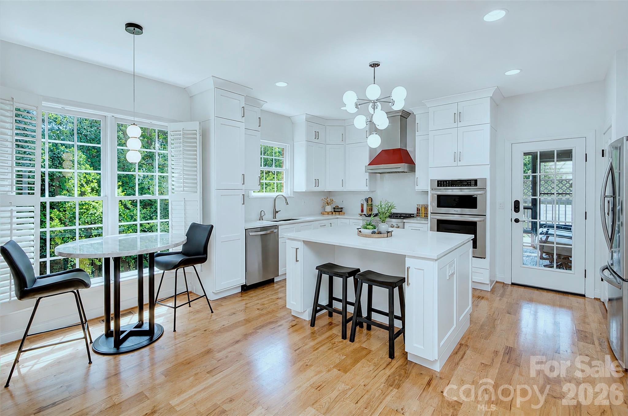 Single Family Residence at 10209 Tallent Lane, Huntersville, photo 2 of 43