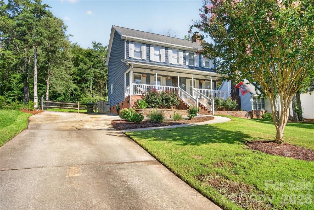 Single Family Residence at 2025 Hilltop Road, Rock Hill, photo 2 of 42