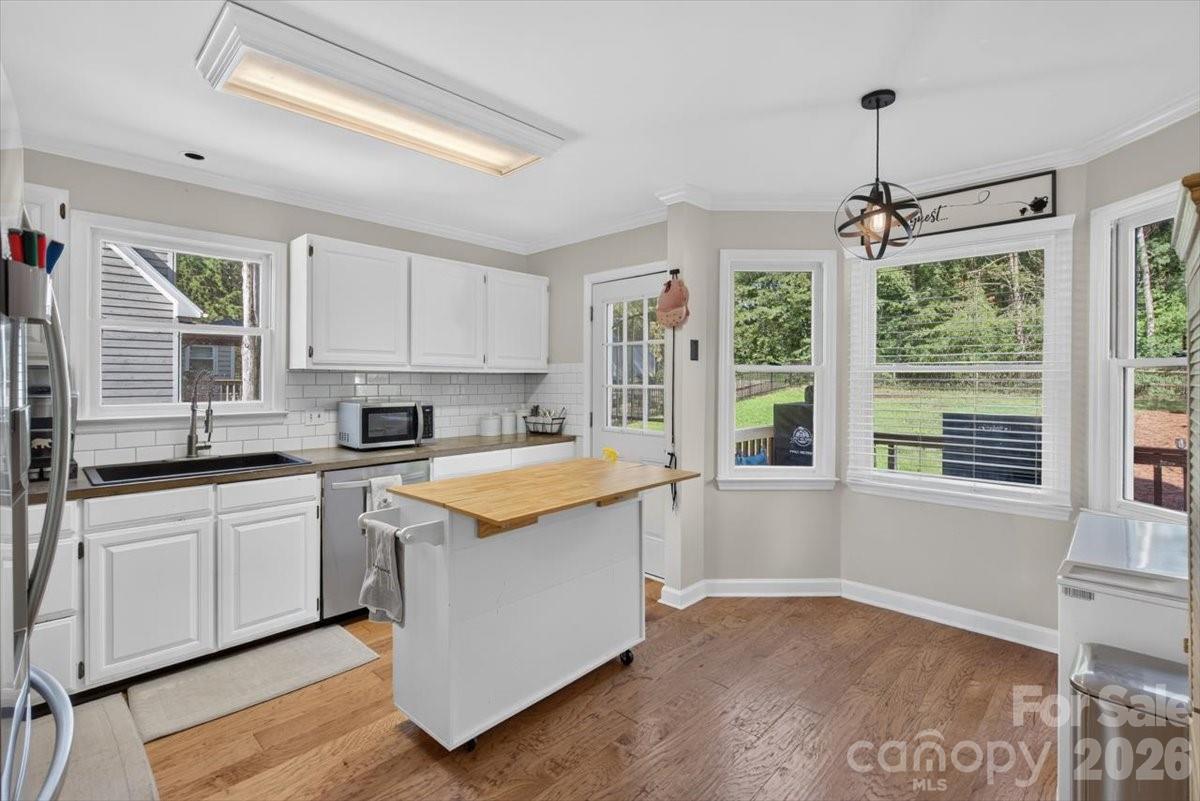 Single Family Residence at 2025 Hilltop Road, Rock Hill, photo 22 of 42