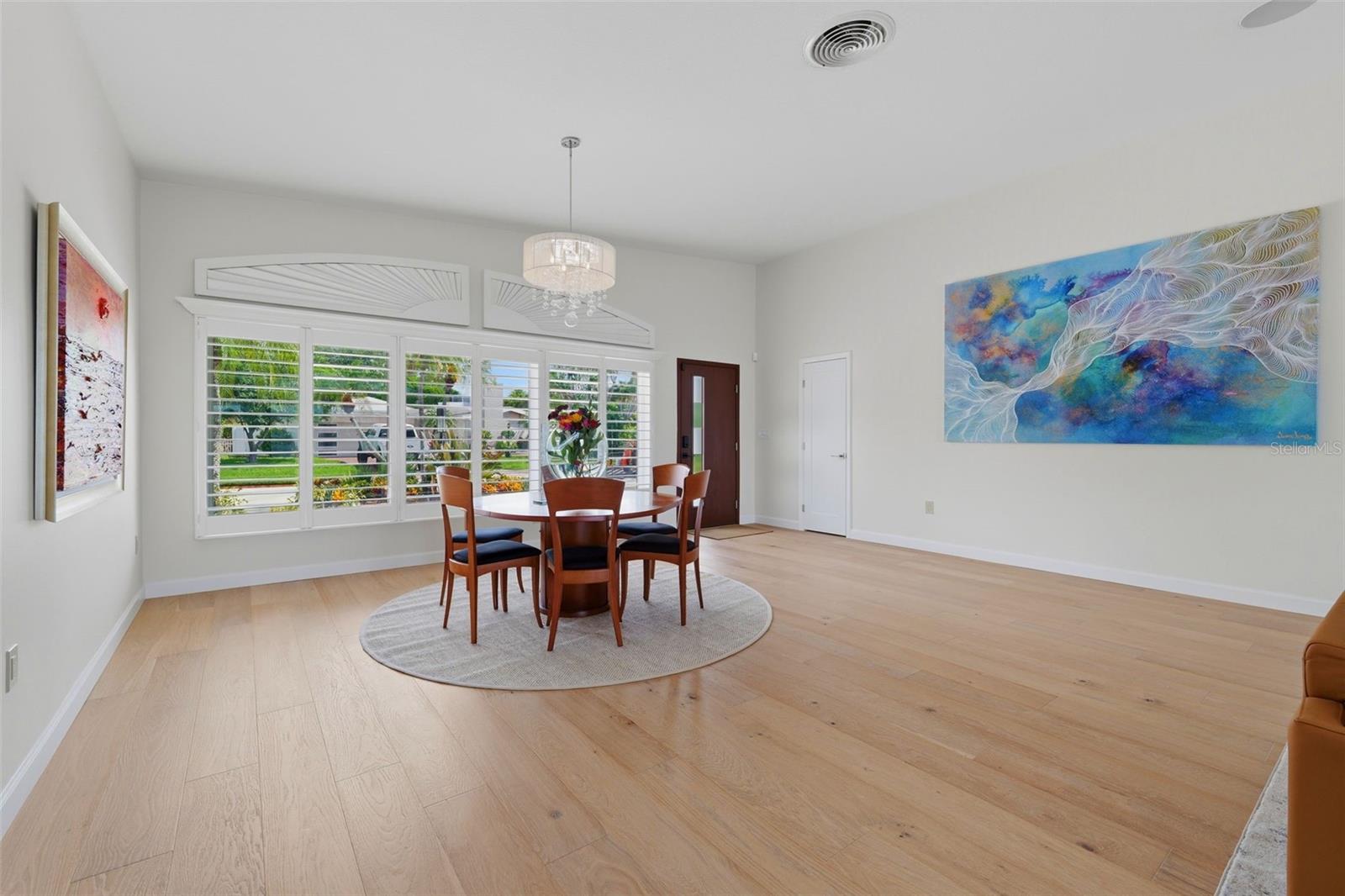 Single Family Residence at 661 79TH CIR S, ST PETERSBURG, photo 9 of 75