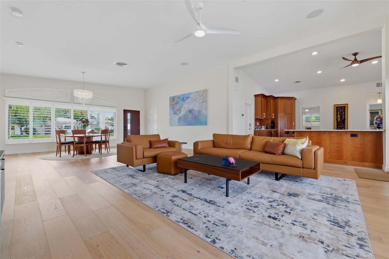 Single Family Residence at 661 79TH CIR S, ST PETERSBURG, photo 12 of 75