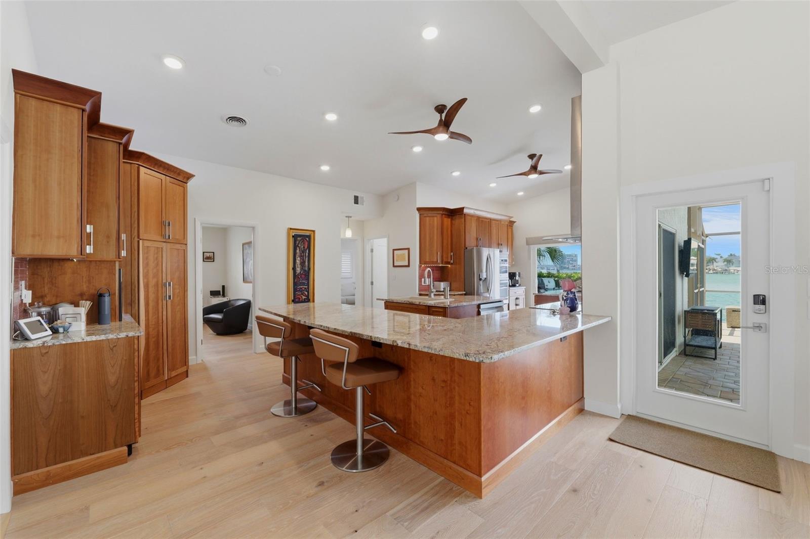 Single Family Residence at 661 79TH CIR S, ST PETERSBURG, photo 13 of 75