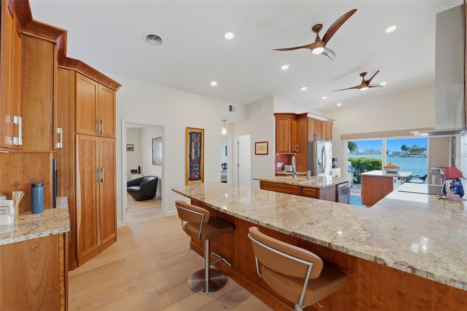 Single Family Residence at 661 79TH CIR S, ST PETERSBURG, photo 14 of 75