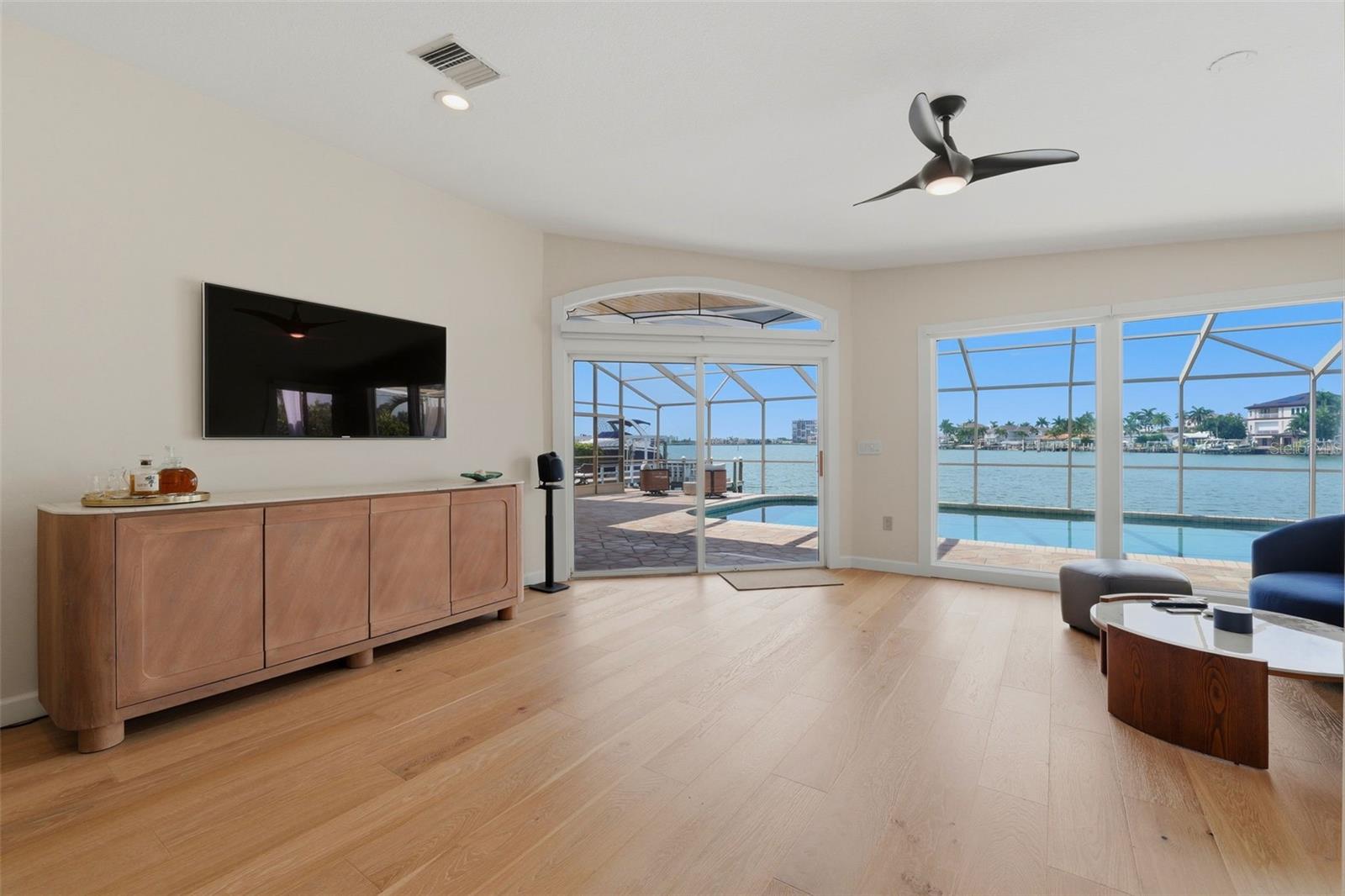 Spacious Primary Suite Lounging Area - 661 79TH CIR S, ST PETERSBURG