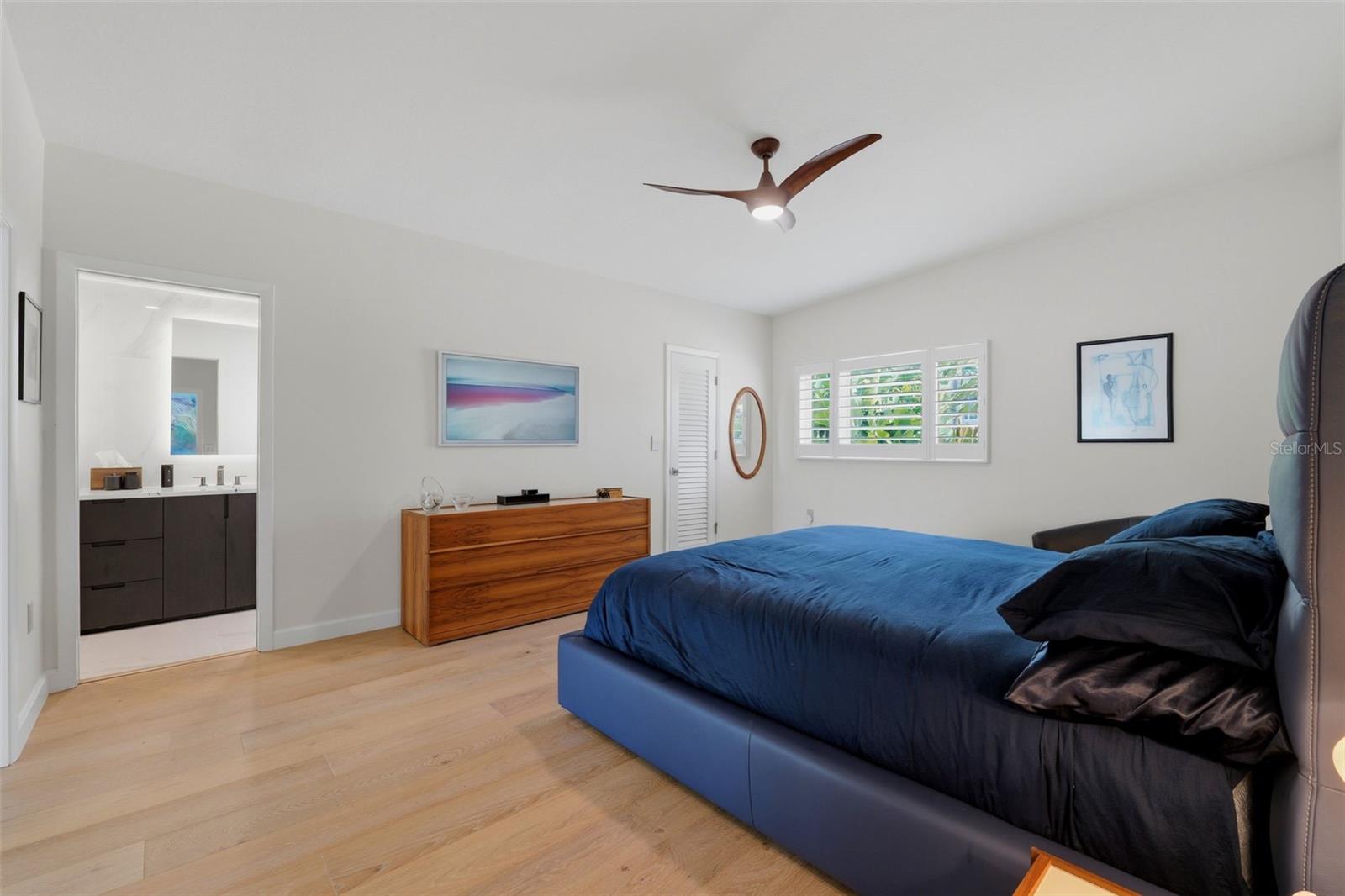 Single Family Residence at 661 79TH CIR S, ST PETERSBURG, photo 30 of 75