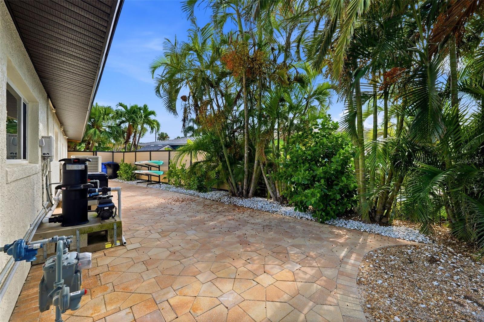 Single Family Residence at 661 79TH CIR S, ST PETERSBURG, photo 64 of 75