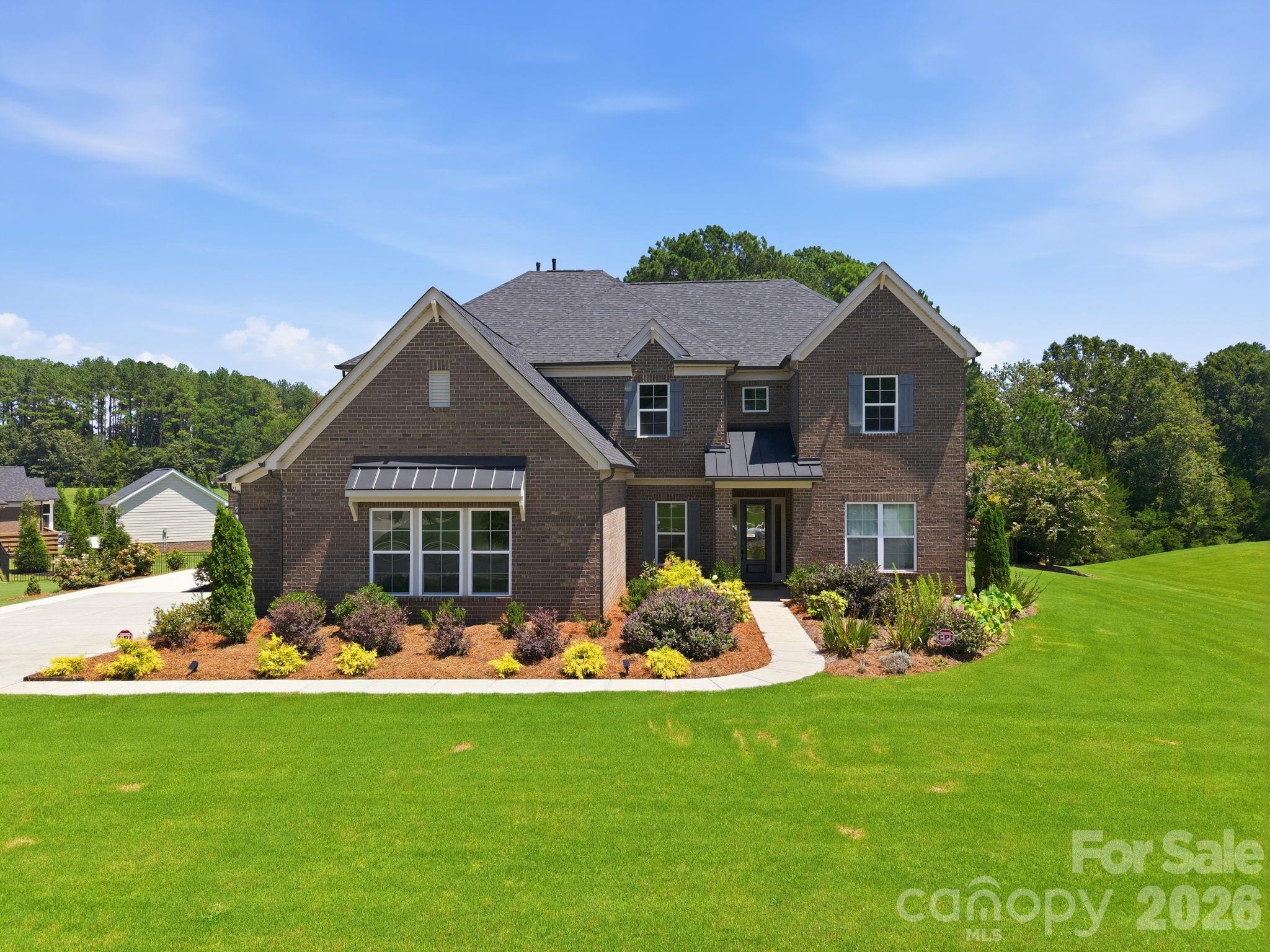 Single Family Residence at 721 Cavesson Way, Monroe, photo 7 of 77