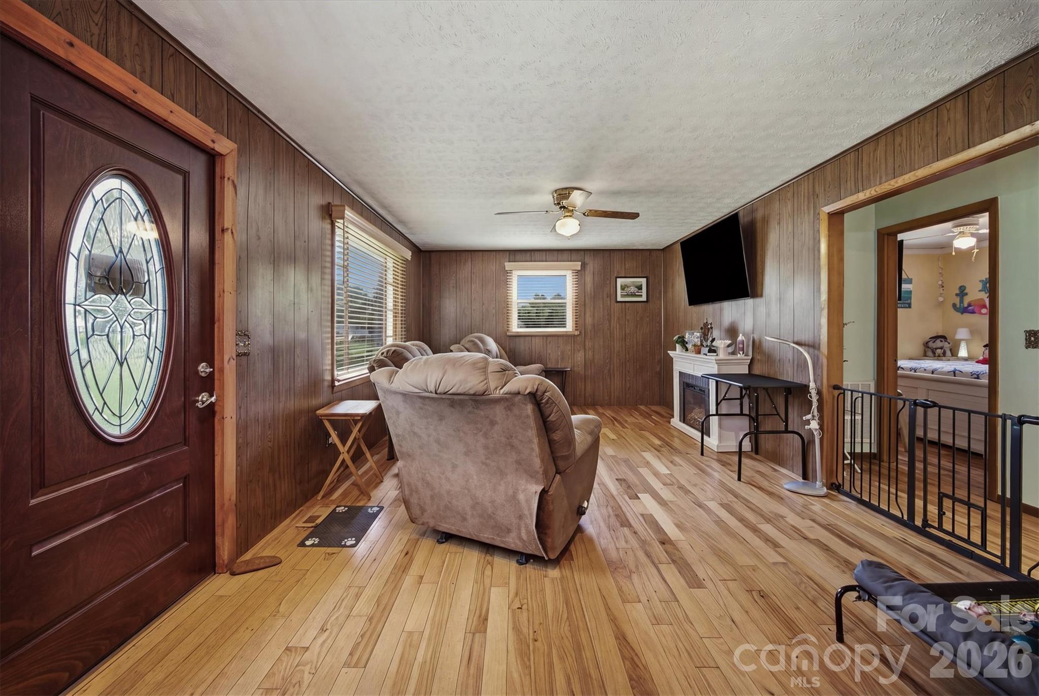 Single Family Residence at 1082 Maple Street, Granite Falls, photo 7 of 30